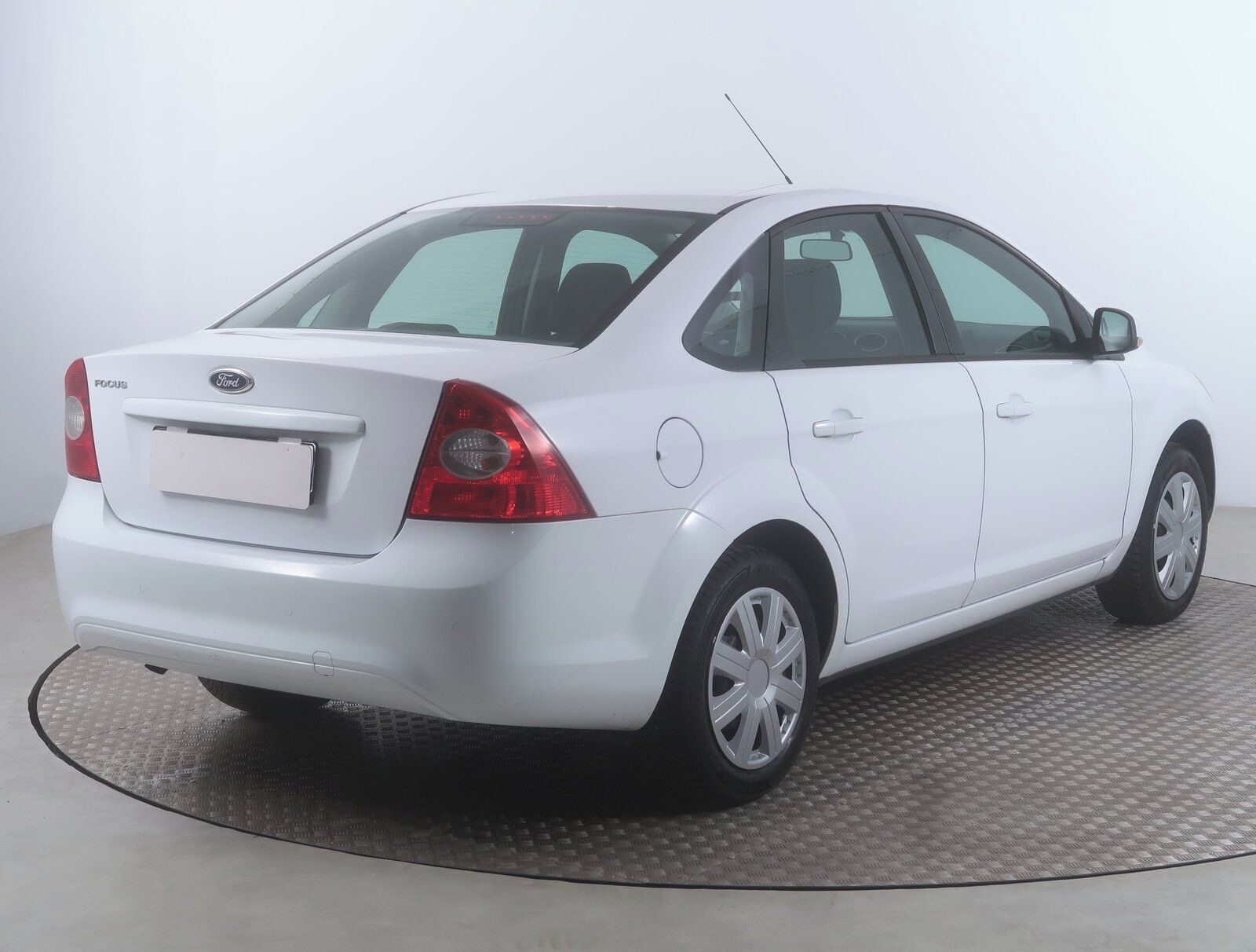 Ford Focus, 1.6 16V, Serv.kniha, po STK - fotka 5