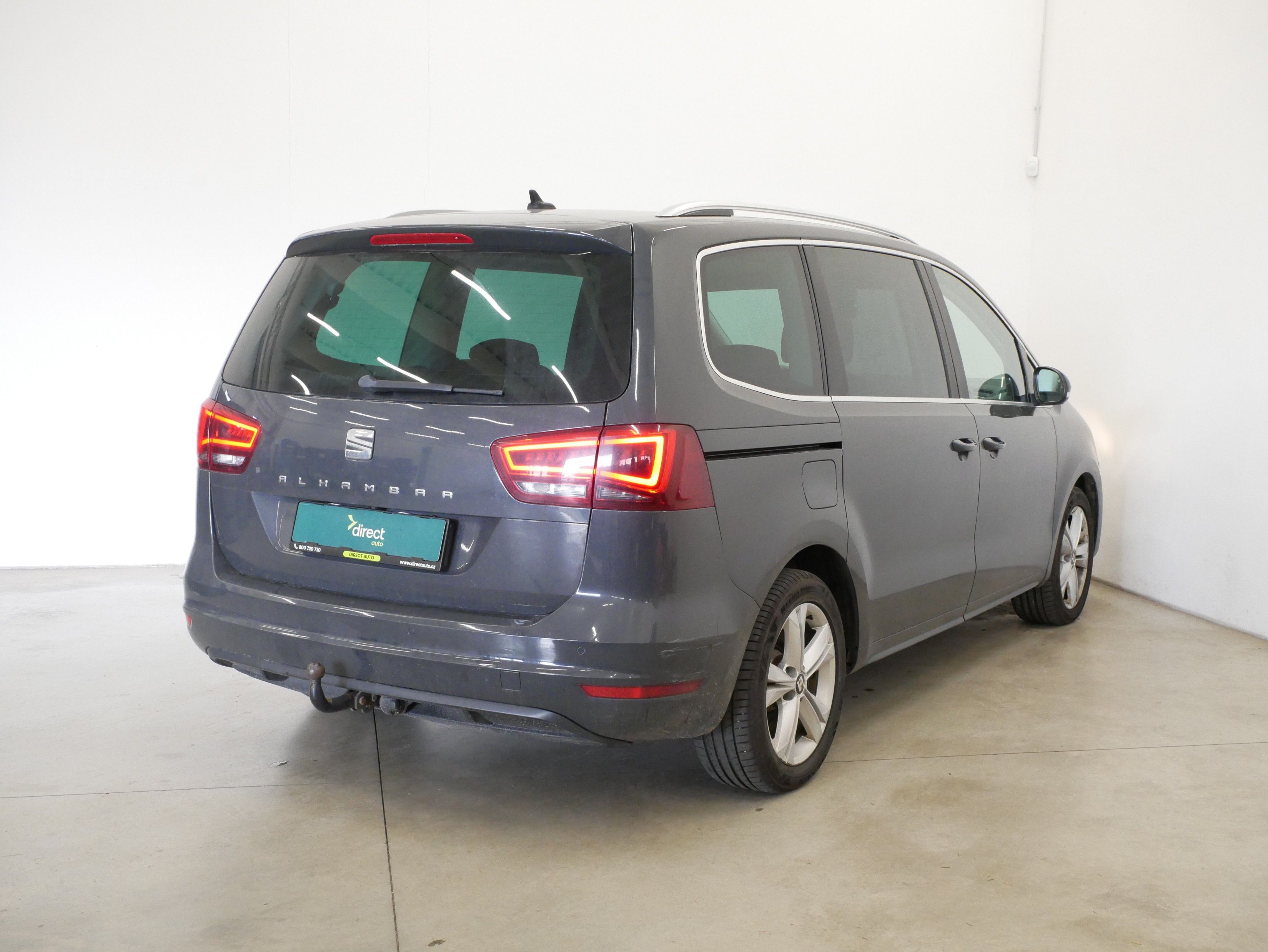 Seat Alhambra, 2.0 TDi 110 kW Xcellence 7míst - fotka 2