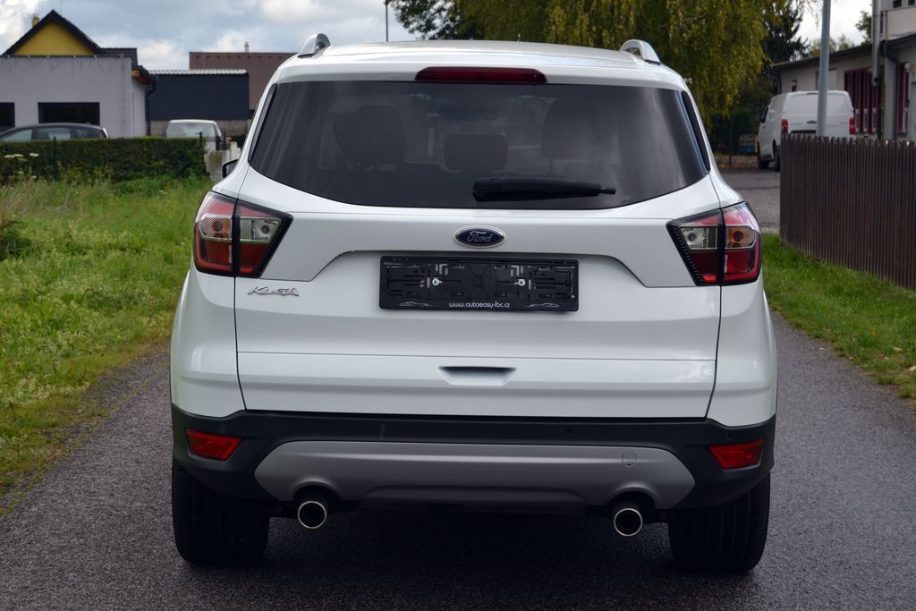 Ford Kuga, 2.0 TDCI 110kW Titanium 4x4 - fotka 3