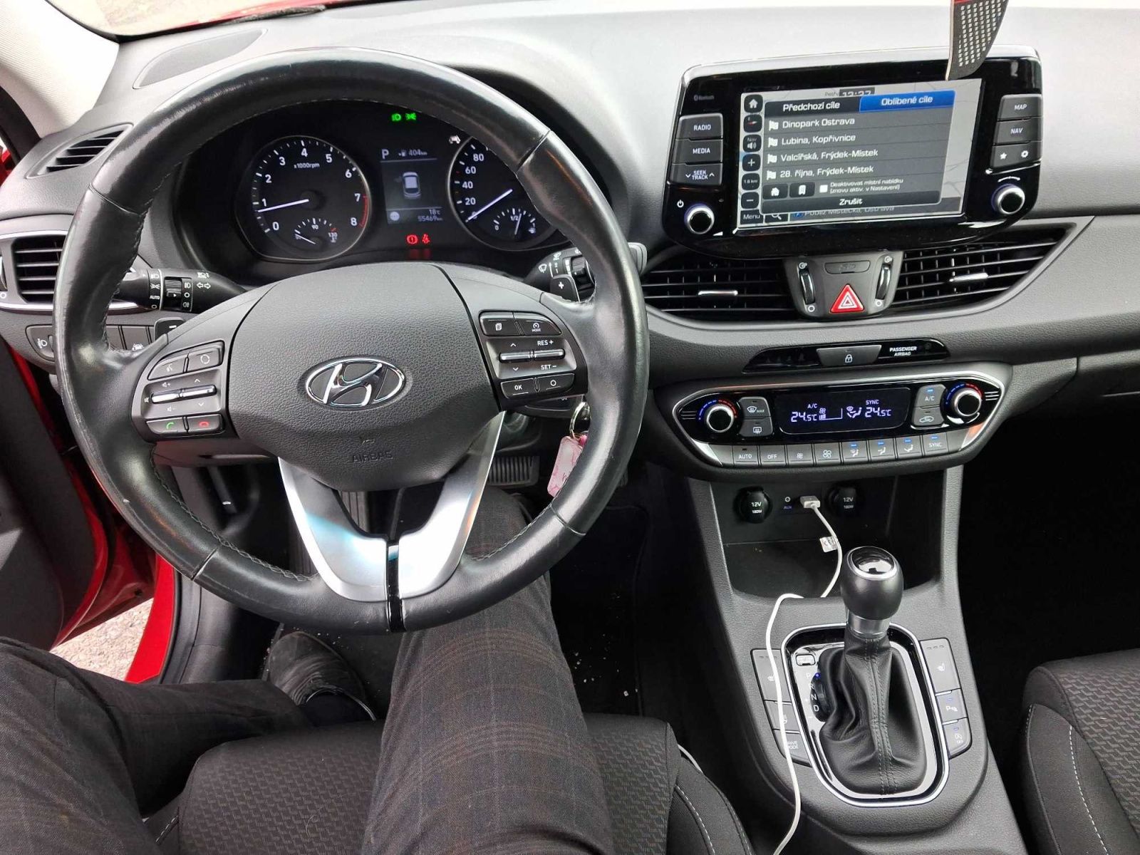 Hyundai i30, 1.4 T-GDI, Style, Automat - fotka 3