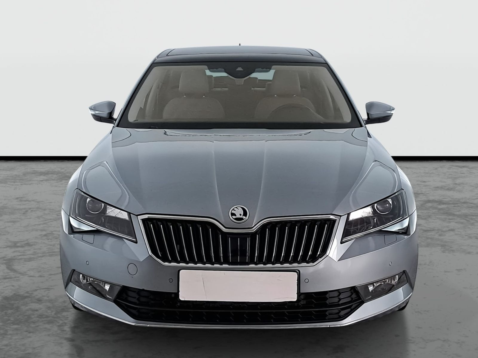 Škoda Superb, 2.0 TSI, Laurin&Klement - fotka 2