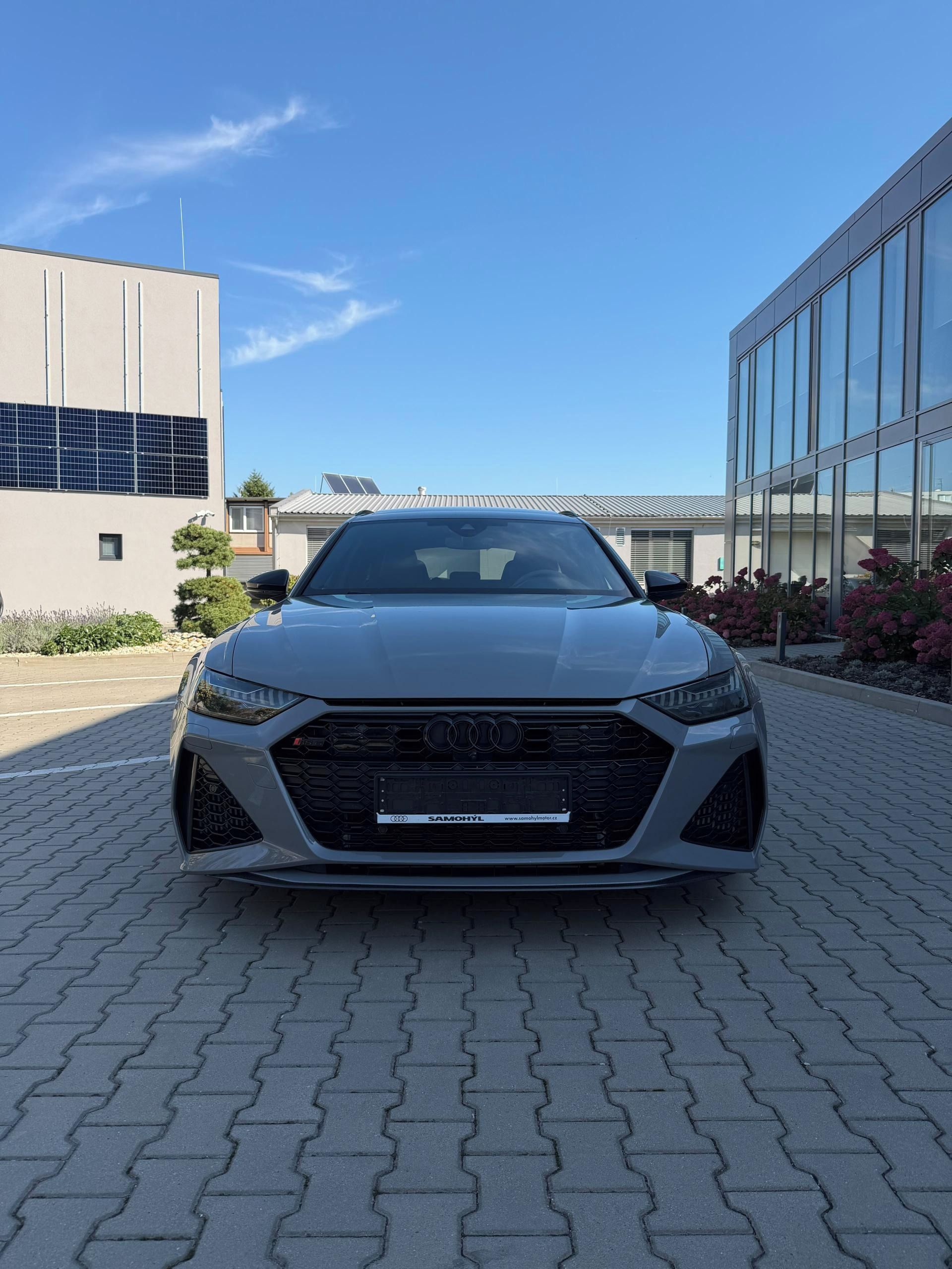 Audi RS6, Avant 441kW Performance CCB - fotka 4