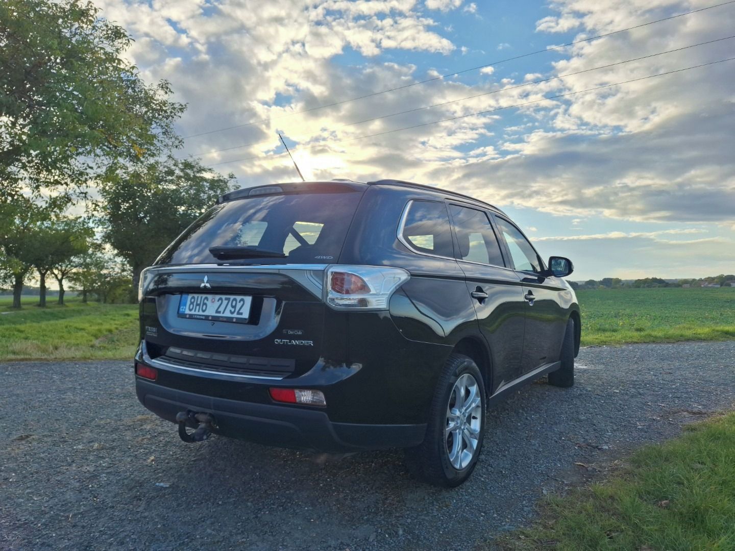 Mitsubishi Outlander, 2.2D 110kW 4x4 7MÍST manuál - fotka 5