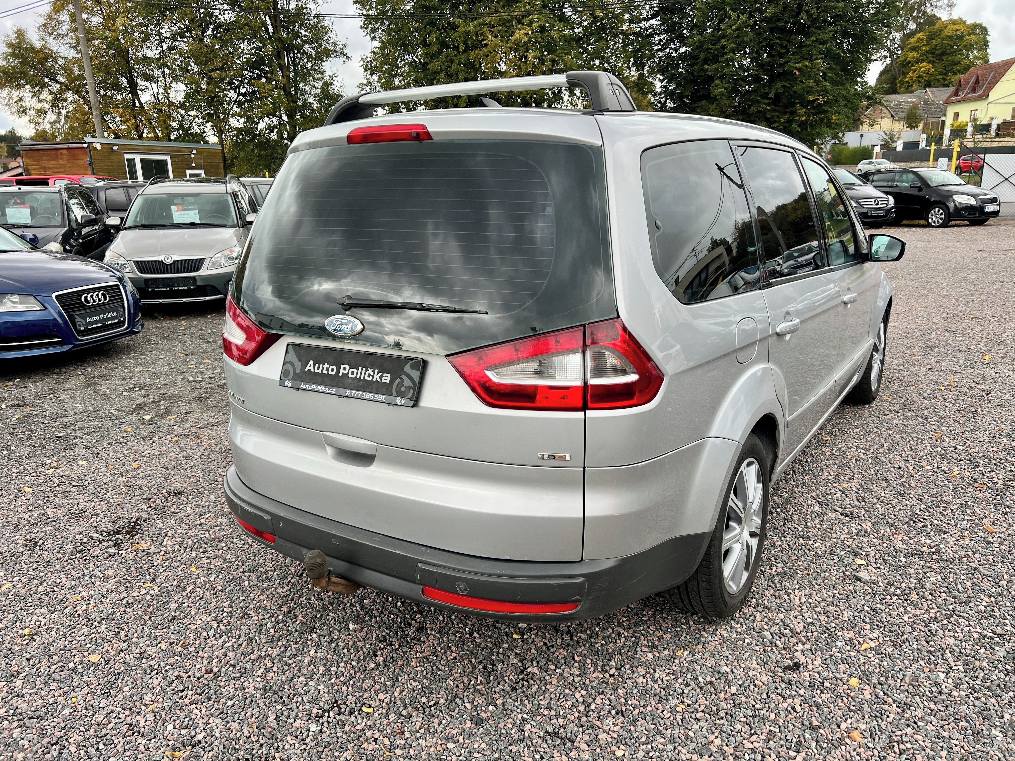 Ford Galaxy, 2.0d 96 kW 7 míst,STK,Stav - fotka 4