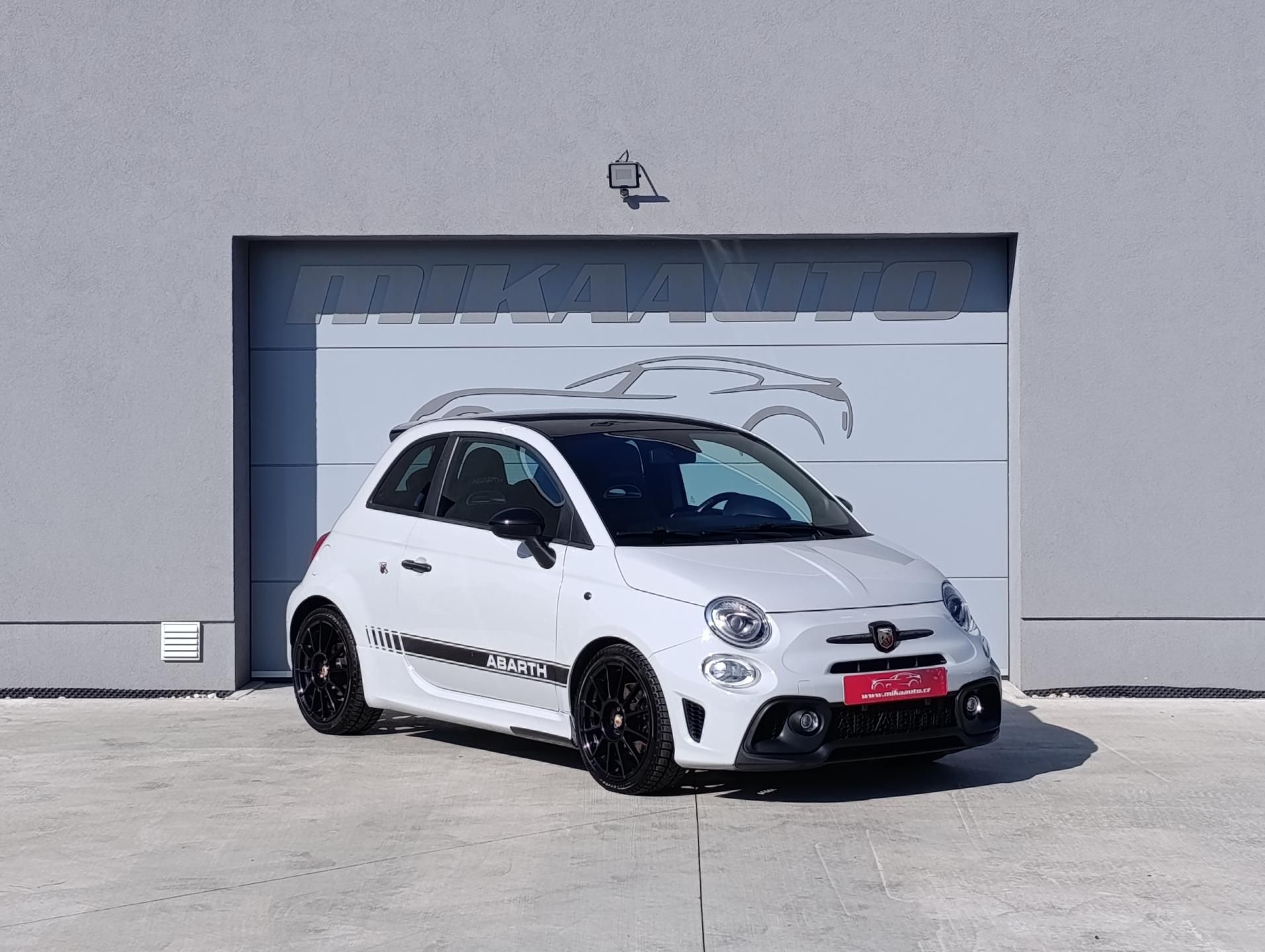 Fiat 500, ABARTH 121kW AKRAPOVIČ - fotka 3