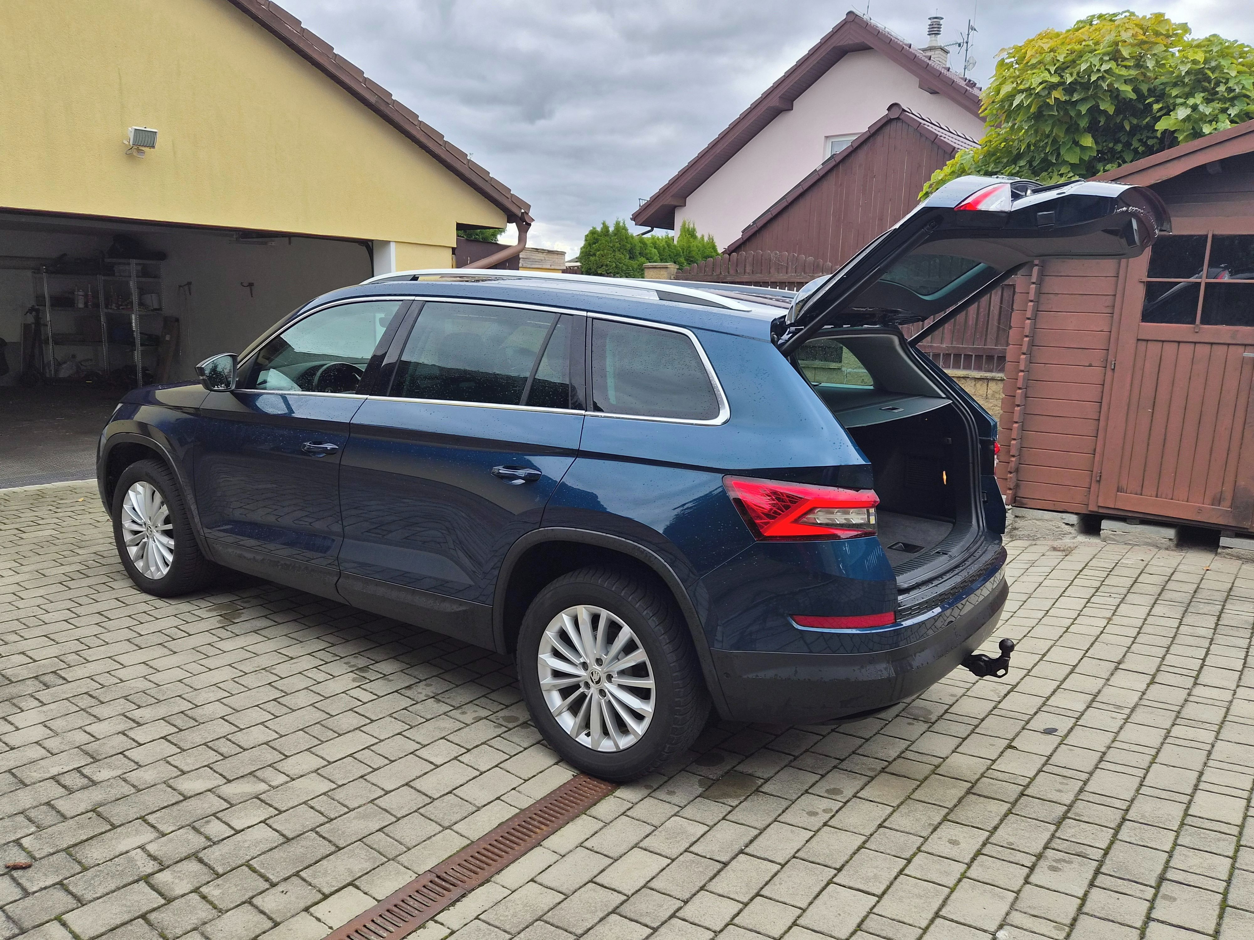 Škoda Kodiaq, 2,0TDI DSG VIRTUAL XENON tažný - fotka 6