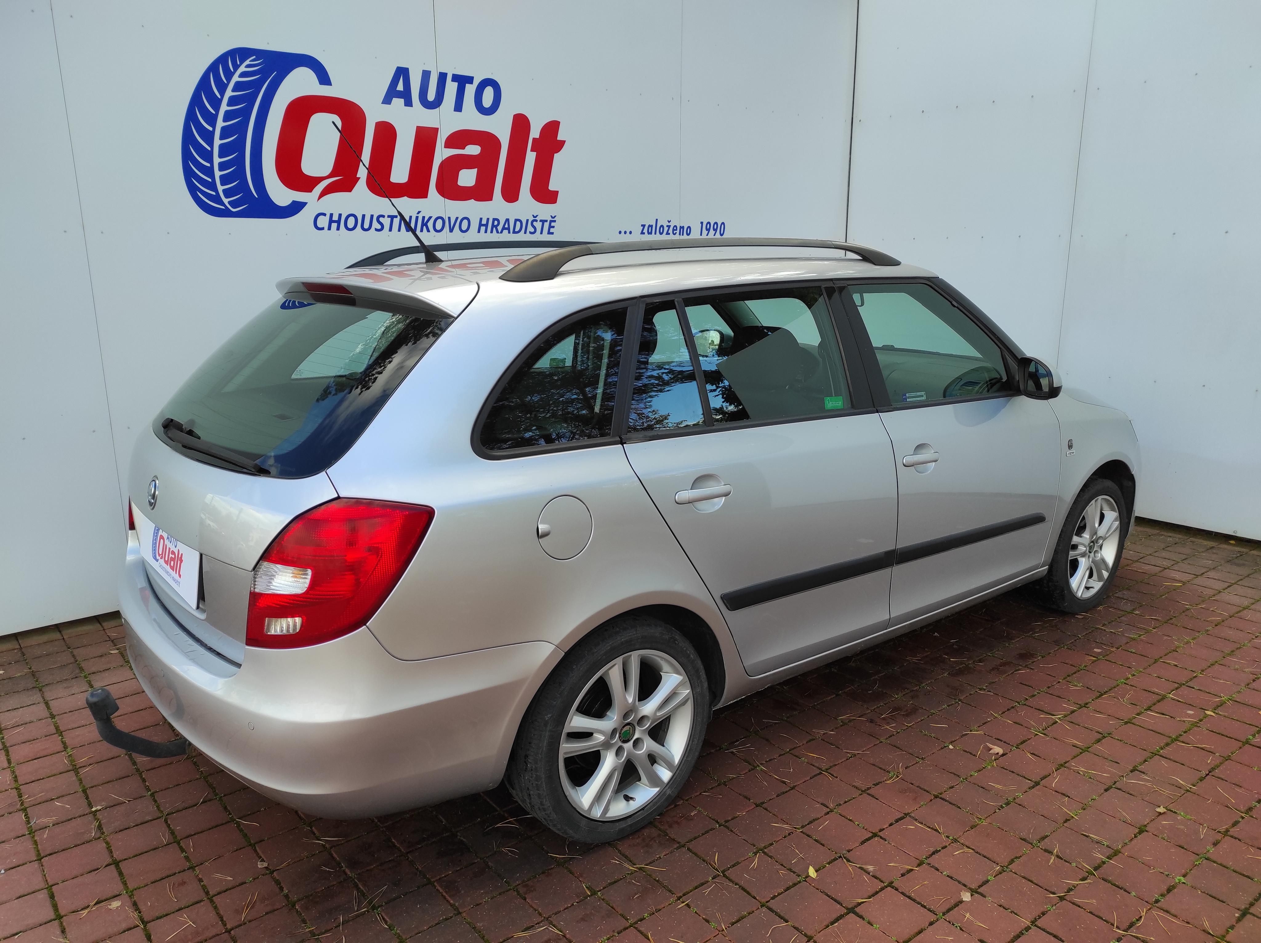 Škoda Fabia, Kombi 1.6 TDi ČR, VYHŘÍV. SED. - fotka 3