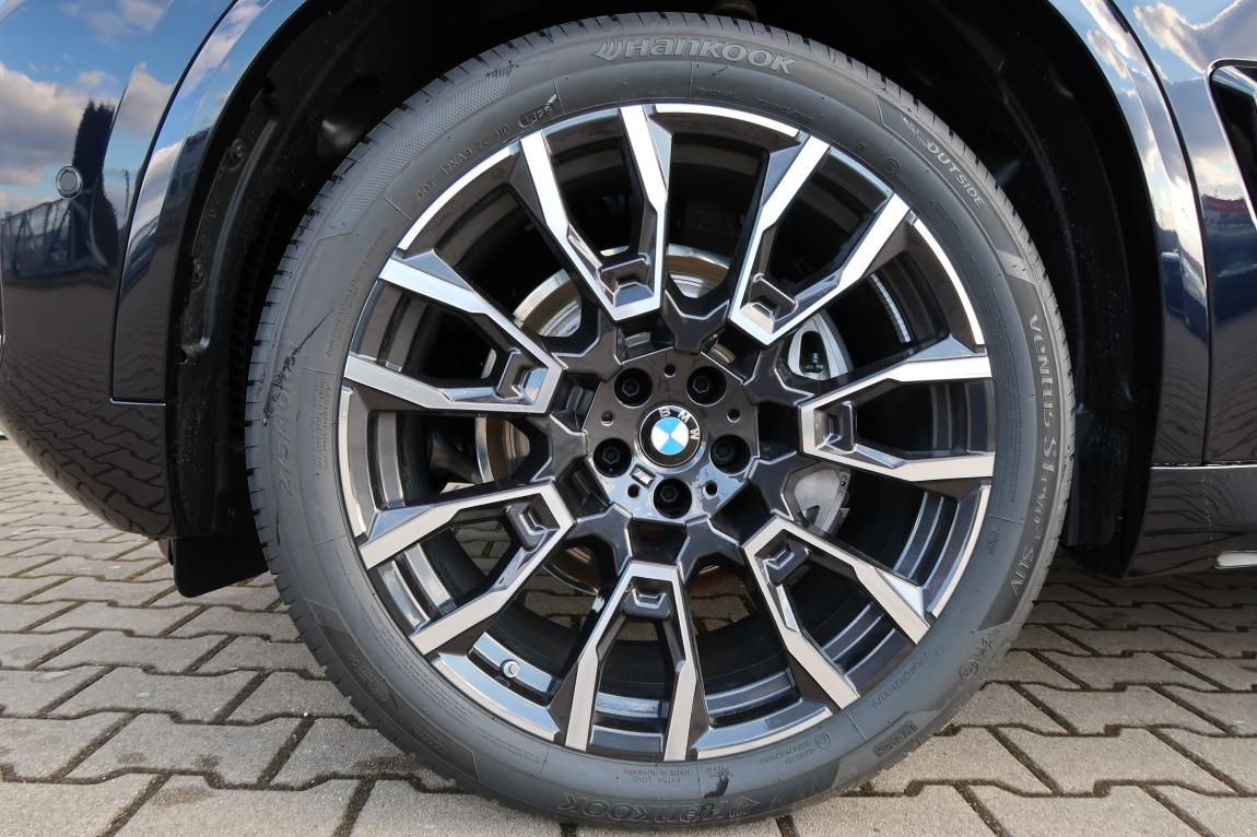 BMW X5, xDrive30d - fotka 6