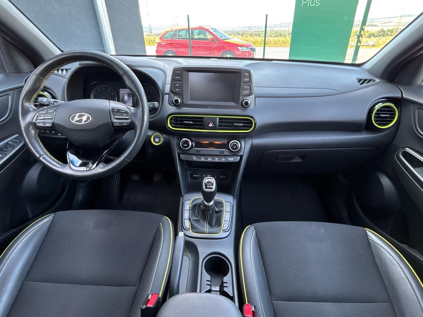 Hyundai Kona, 1.0 T-GDI / 88 kW - fotka 5