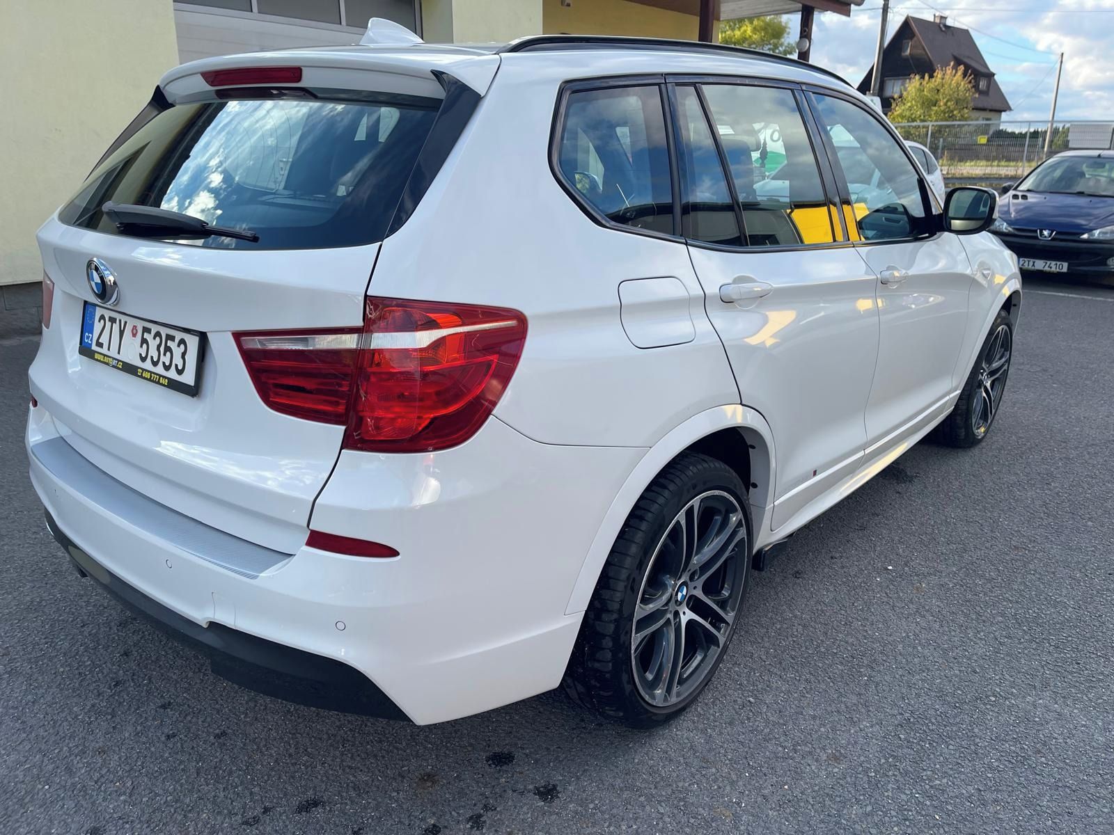 BMW X3, 2.0D,Mpaket,135kw,serviska - fotka 6