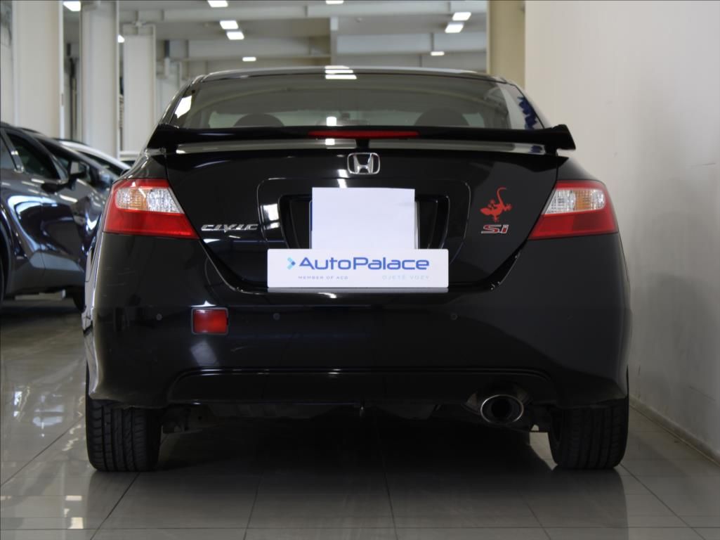 Honda Civic, 2,0 VTEC 147kW Si 2.maj.124tkm - fotka 4