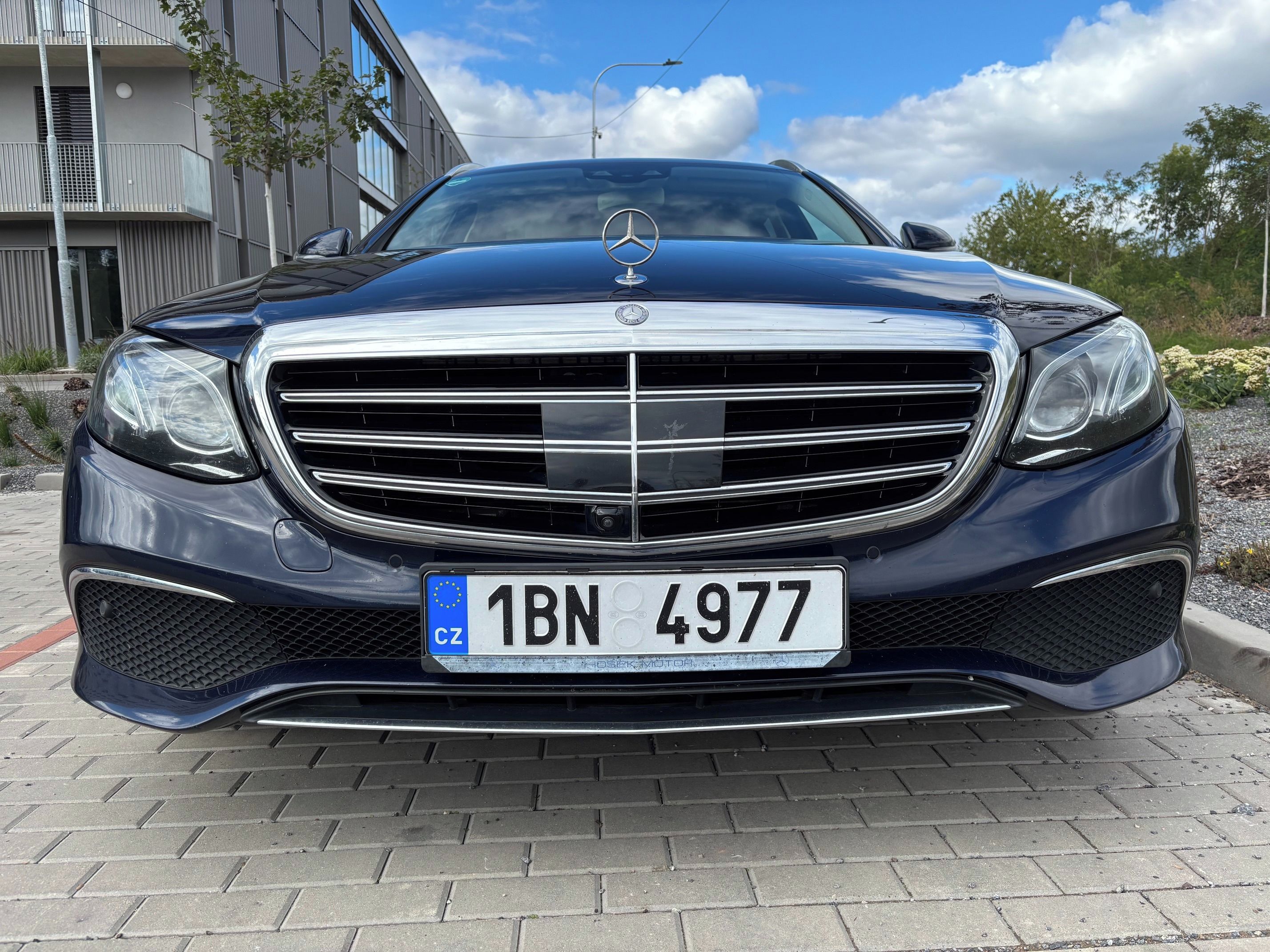 Mercedes-Benz Třídy E, 400 4MATIC,ČR,odpočet DPH - fotka 6