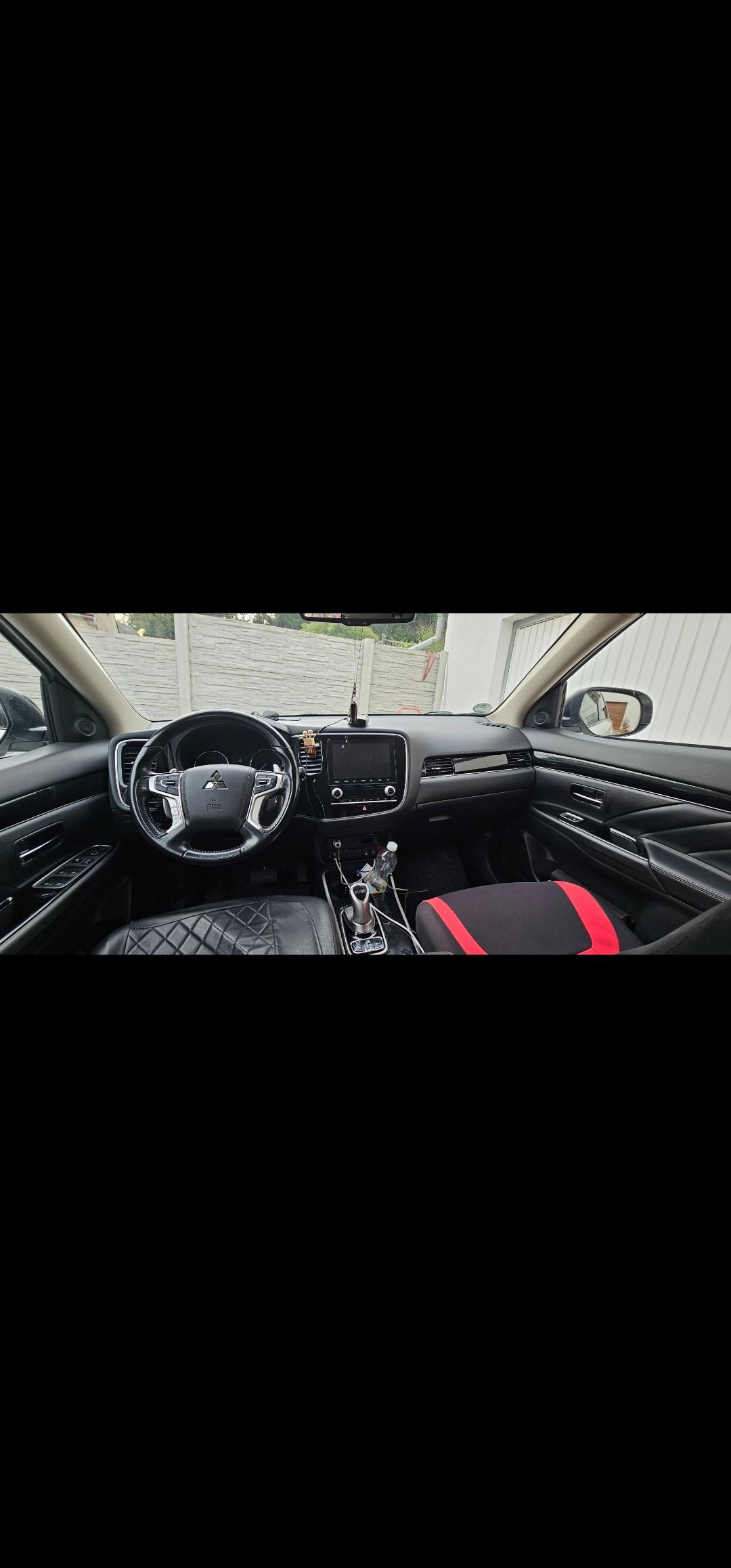 Mitsubishi Outlander, 2,4 PHEV - fotka 5