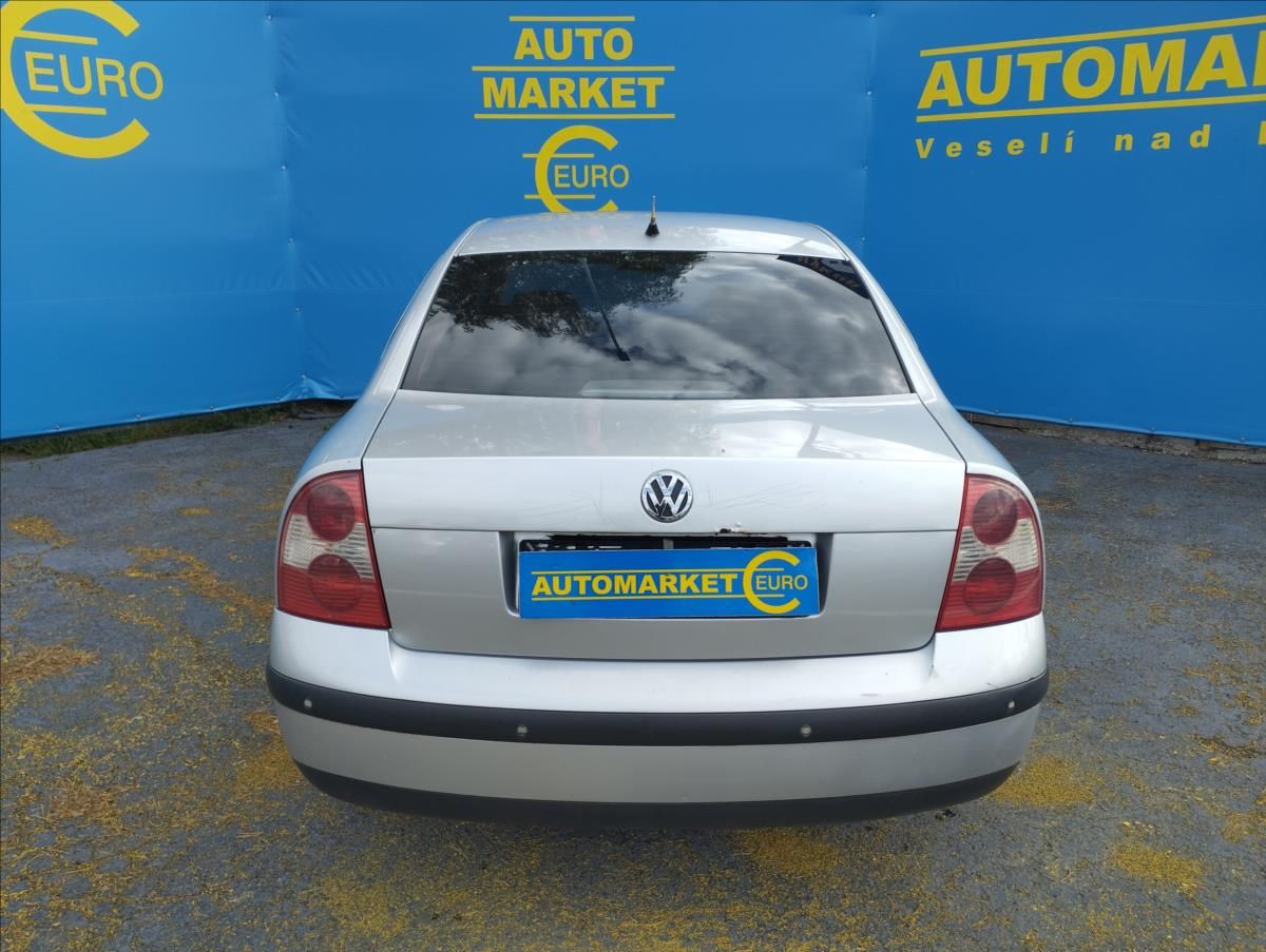 Volkswagen Passat, 2,0 85KW - fotka 5