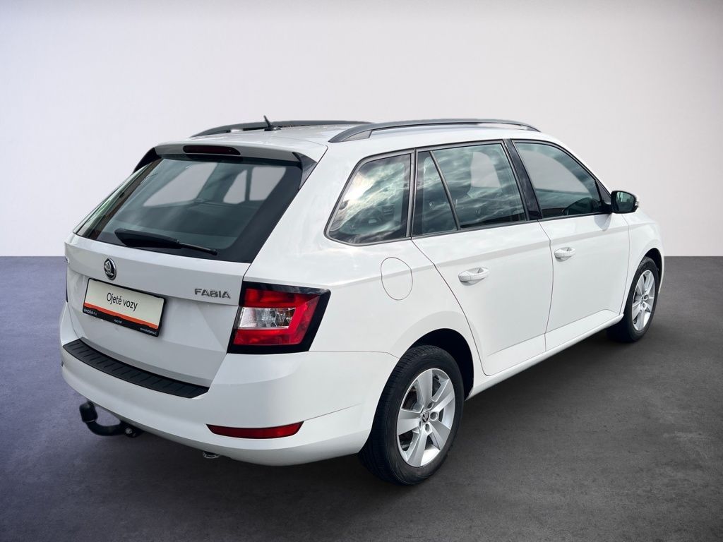 Škoda Fabia, Ambition 1.0 TSi 70 kW - fotka 2