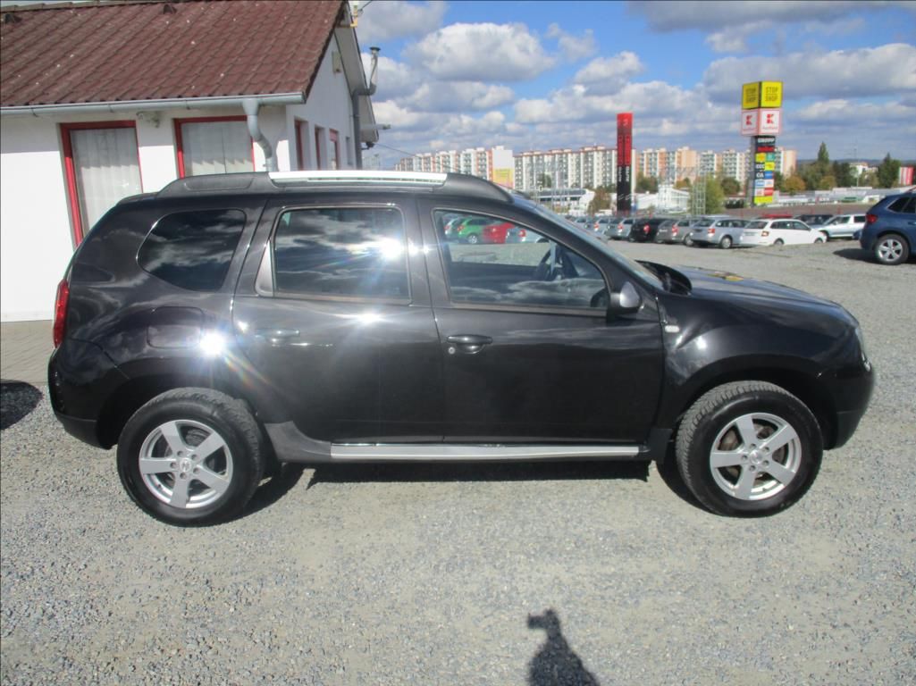 Dacia Duster, 1,5 DCi, klima,serviska,tažné, - fotka 4