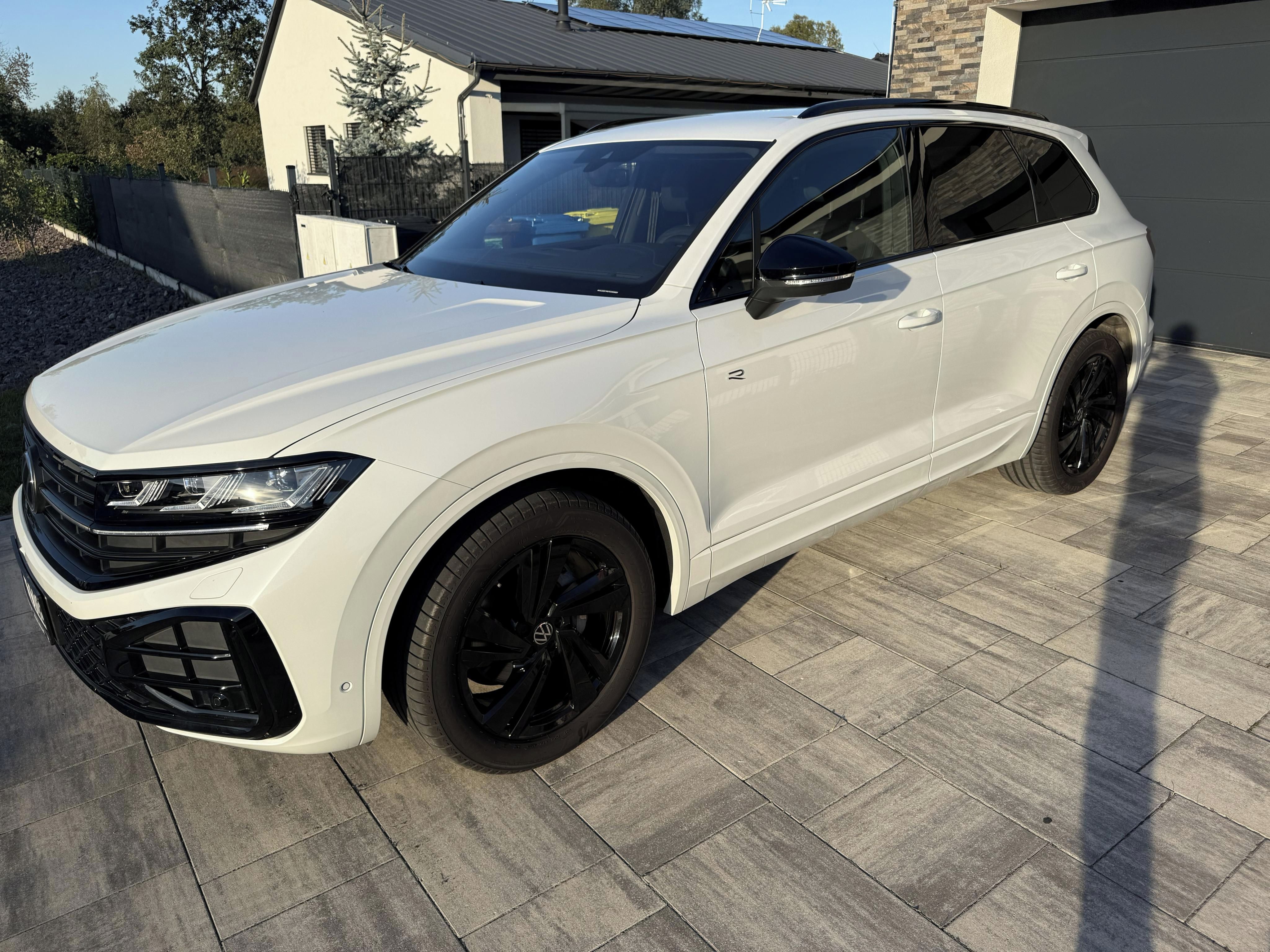 Volkswagen Touareg, R-Line, záruka do 12/2028 - fotka 6