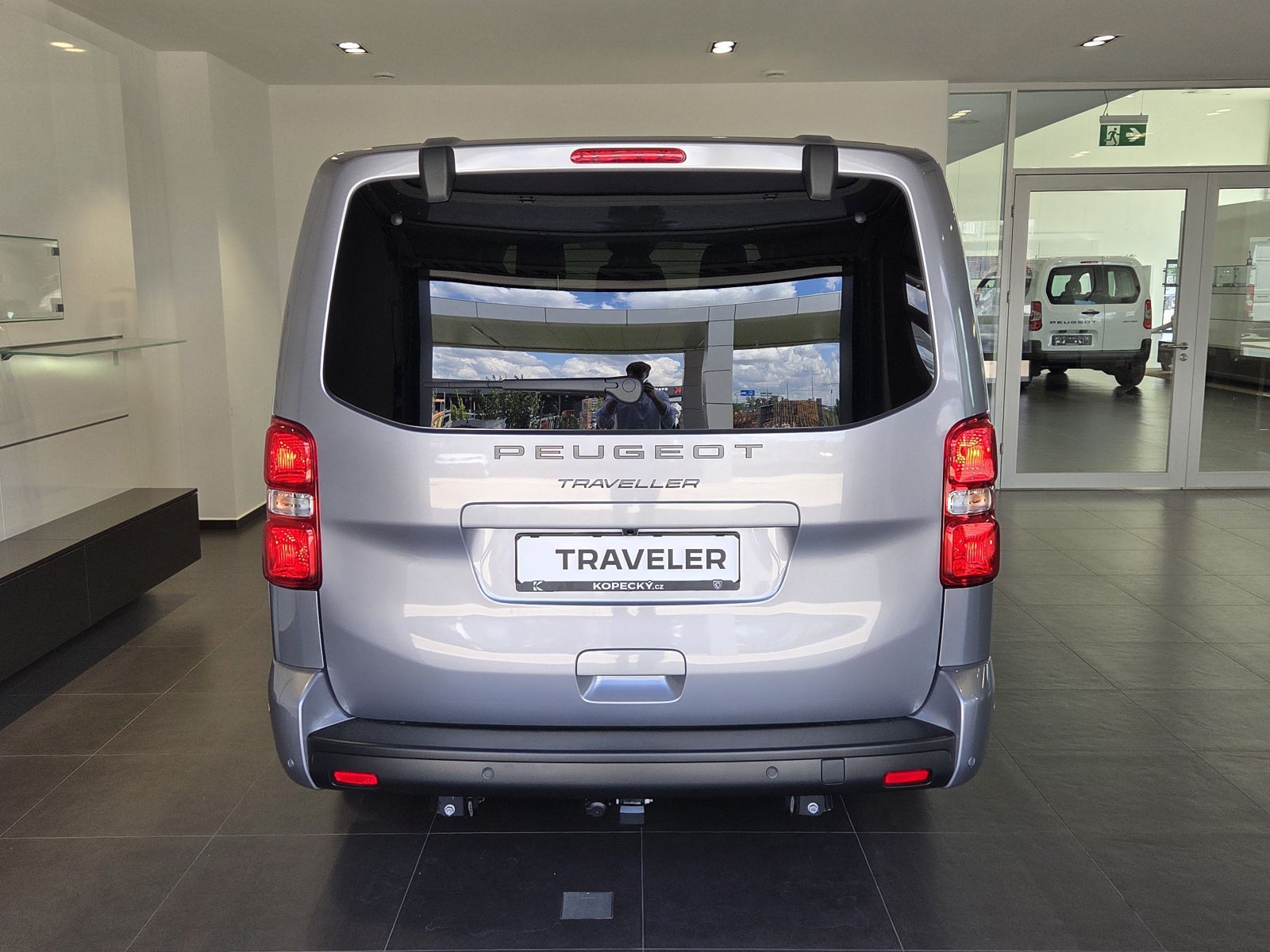 Peugeot Traveller, ALLURE Long 2.2 BHDi 180k EAT8 - fotka 5