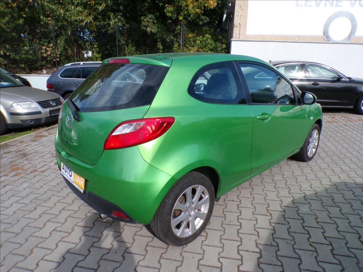 Mazda 2, 1,4 i  KLIMATIZACE - fotka 5