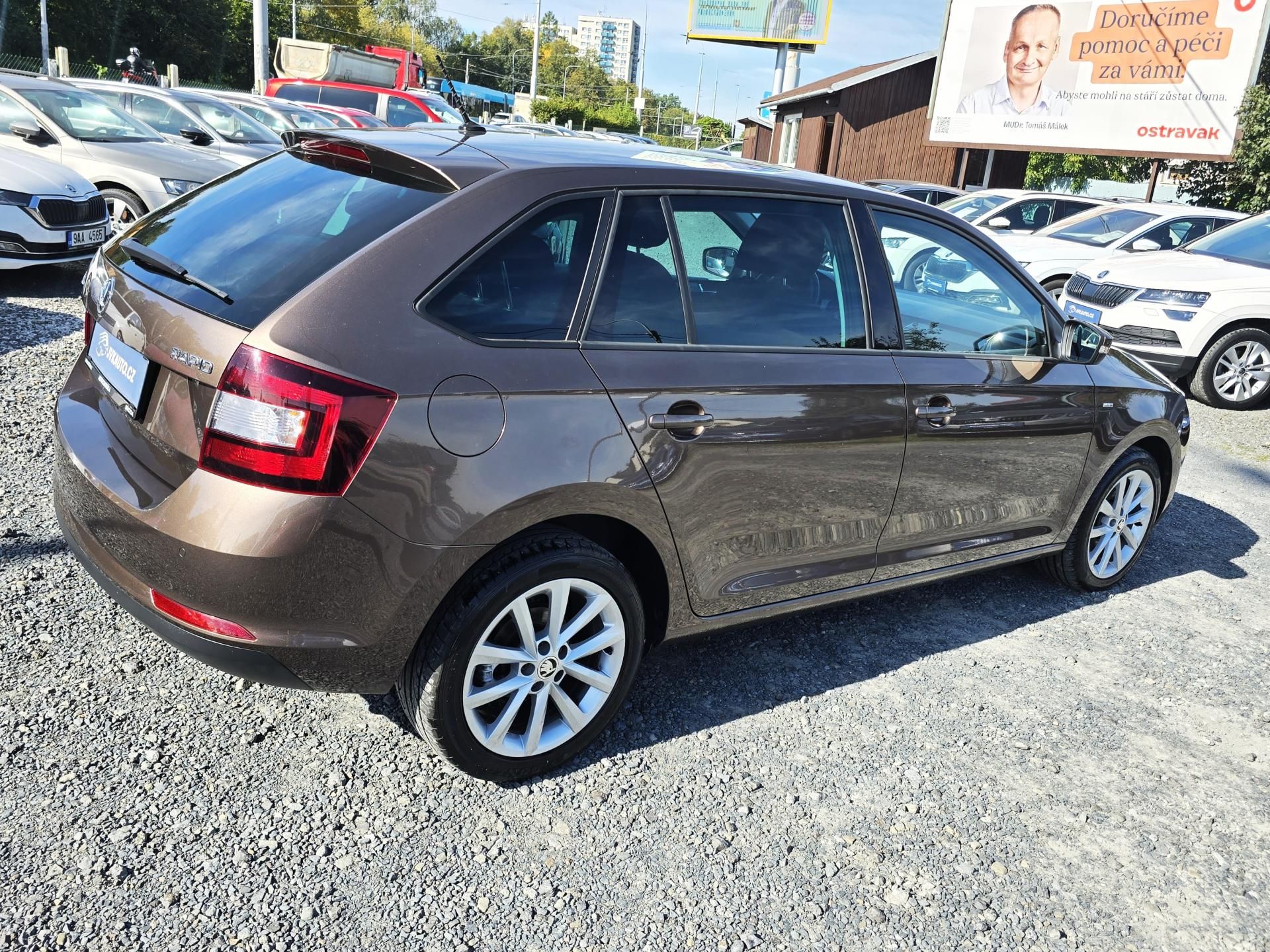 Škoda Rapid, TSI 81KW XENON DIGI KLIMA 1Maj - fotka 6