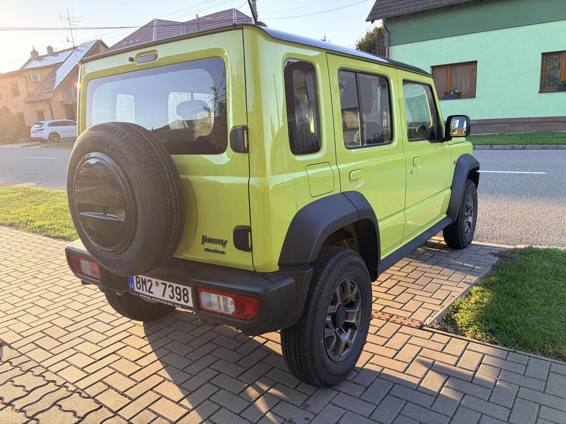 Suzuki Jimny, 1,5 VVT AllGrip Long - fotka 4