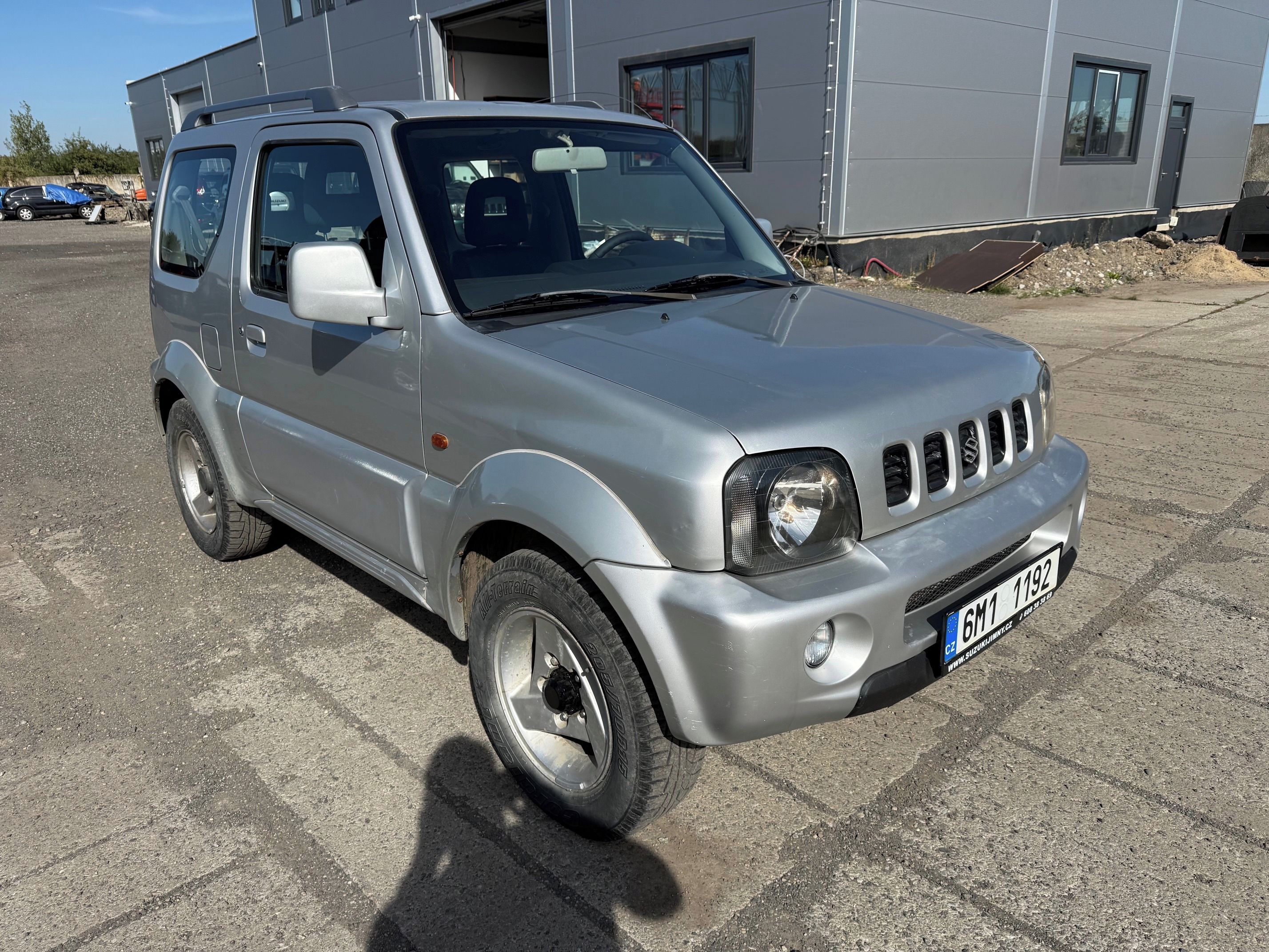 Suzuki Jimny, 1.3i 4x4 SPECIAL KLIMA TZ ALU, - fotka 2