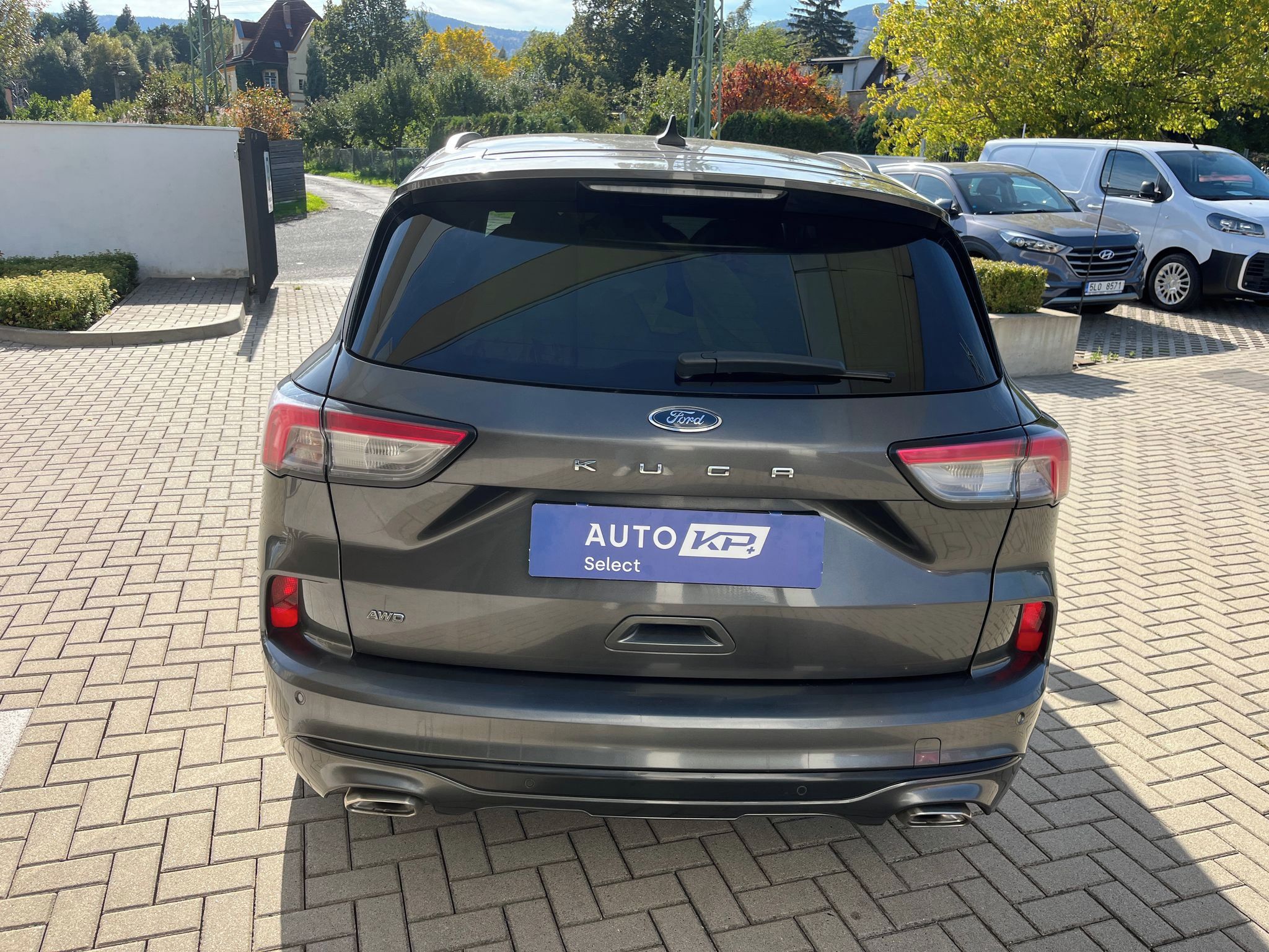 Ford Kuga, 2.0 D 140kW 4x4 ST-Line X 8AT - fotka 5