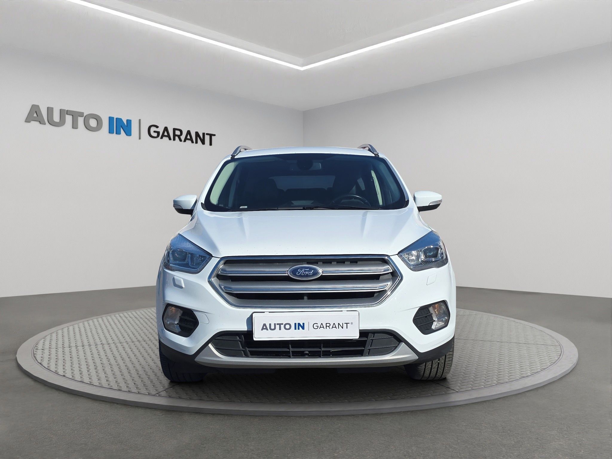Ford Kuga, 2.0 TDCi 4x4 110kW A/T, Prav. - fotka 2