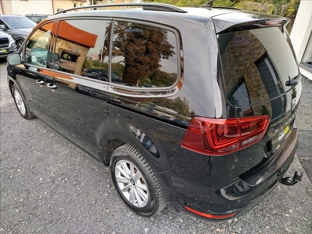 Seat Alhambra, 2,0 TDi 110kW, STYLE,1.MAJITEL - fotka 4