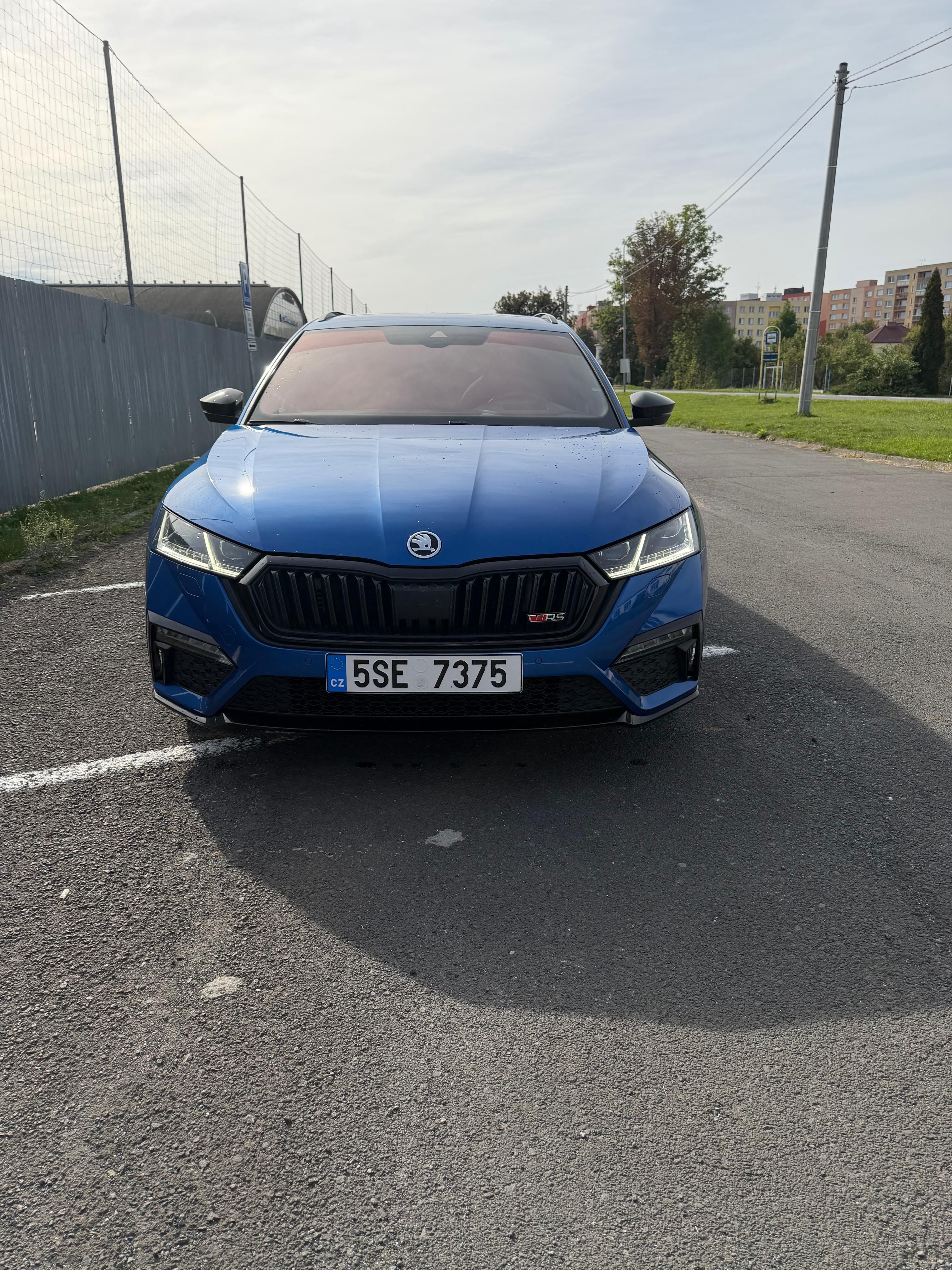 Škoda Octavia, Škoda Octavia RS 2.0TSI - fotka 3