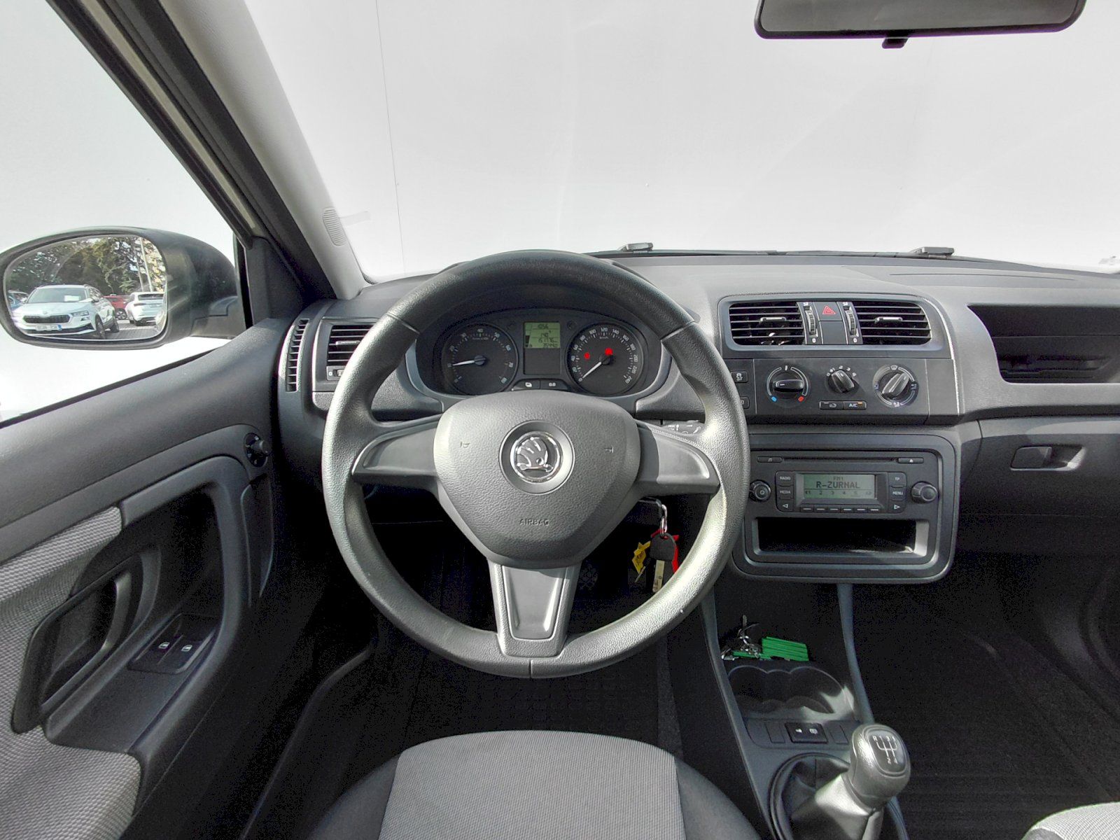Škoda Fabia, 1.2 12V HTP 51kW Active Tour - fotka 5