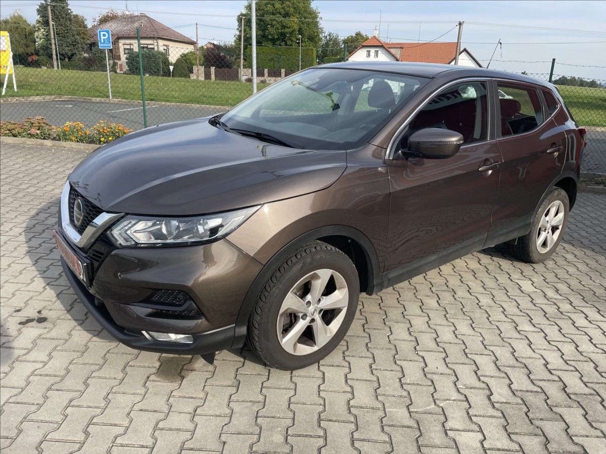 Nissan Qashqai, 1,3 DIG-T ČR DIGIKLIMA KAMERA - fotka 4