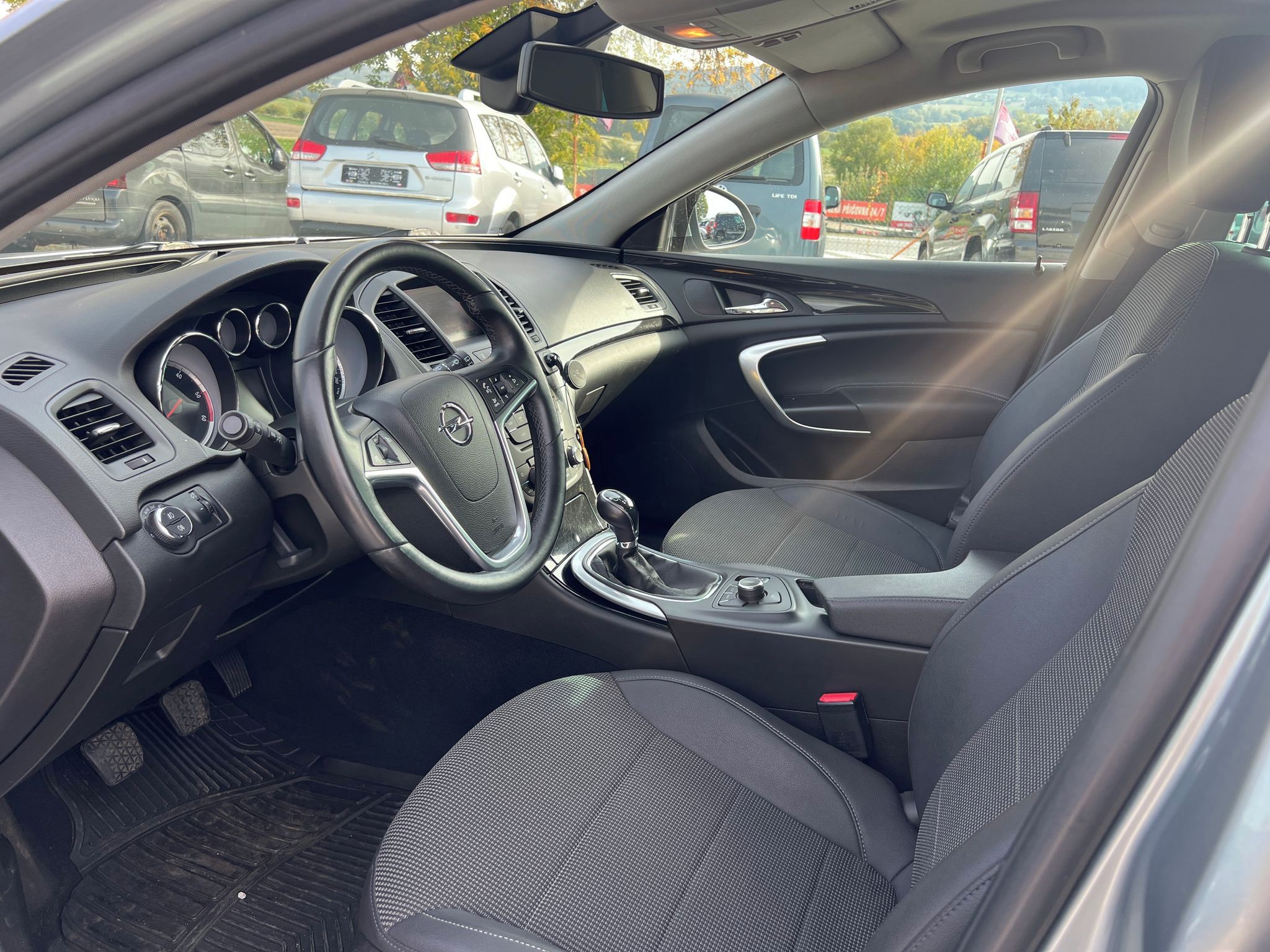Opel Insignia, 2.0 - fotka 5
