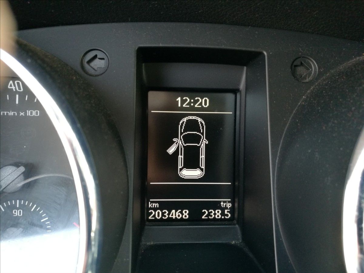 Škoda Yeti, 1,2 TSI Ambiente - fotka 5