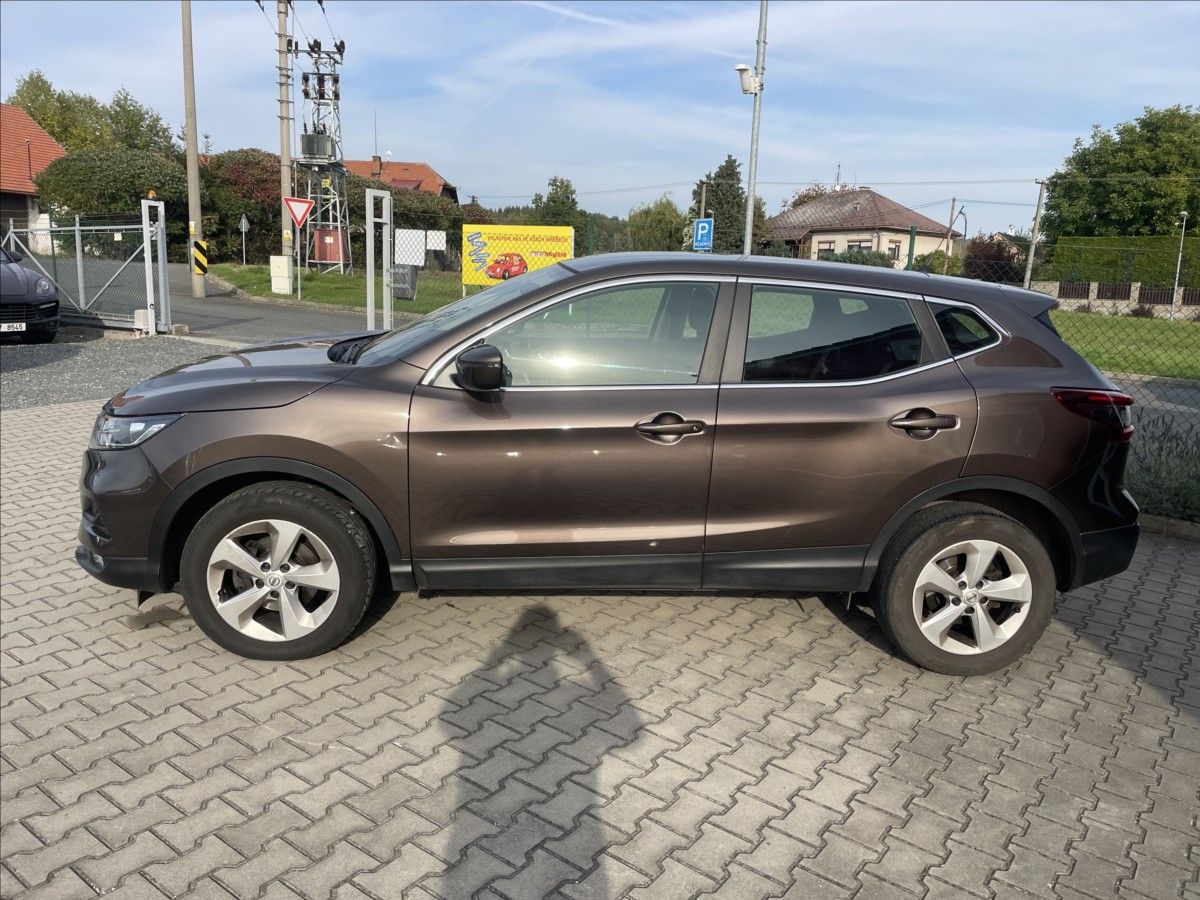 Nissan Qashqai, 1,3 DIG-T ČR DIGIKLIMA KAMERA - fotka 5