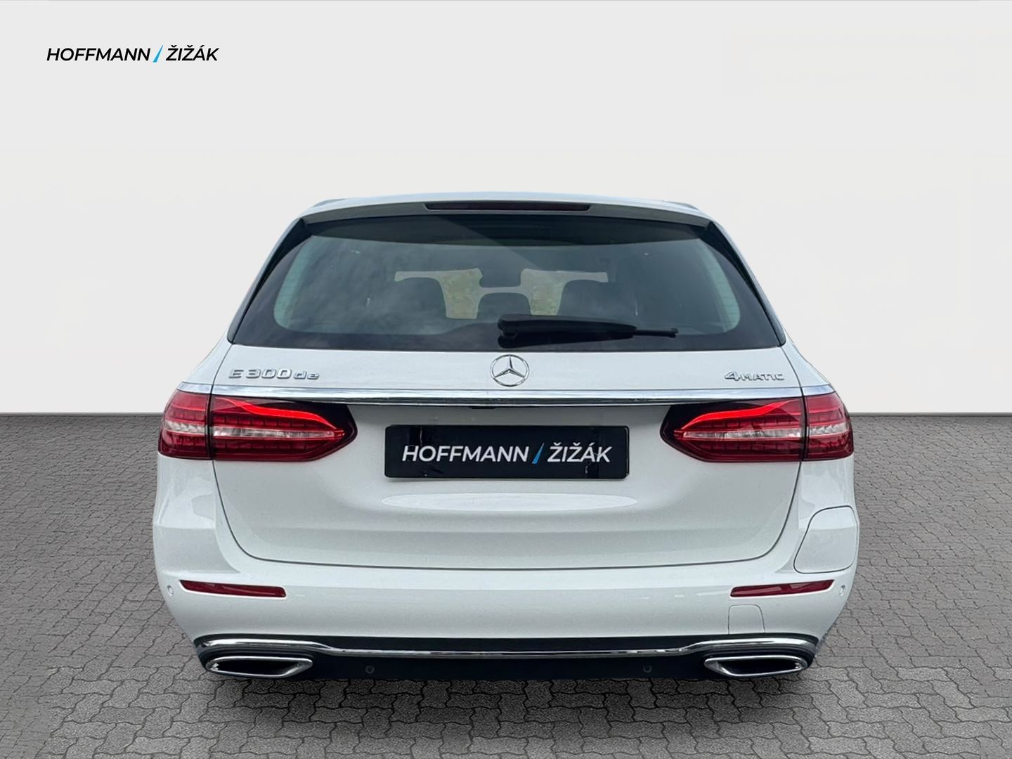 Mercedes-Benz Třídy E, 300de 4Matic kombi - fotka 6