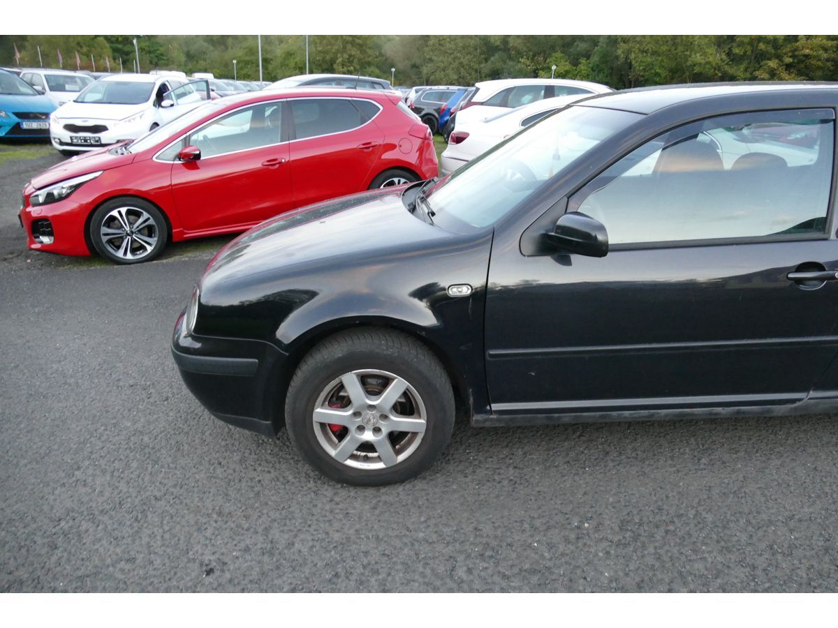 Volkswagen Golf, 1,9TDI 74KW KLIMA - fotka 4