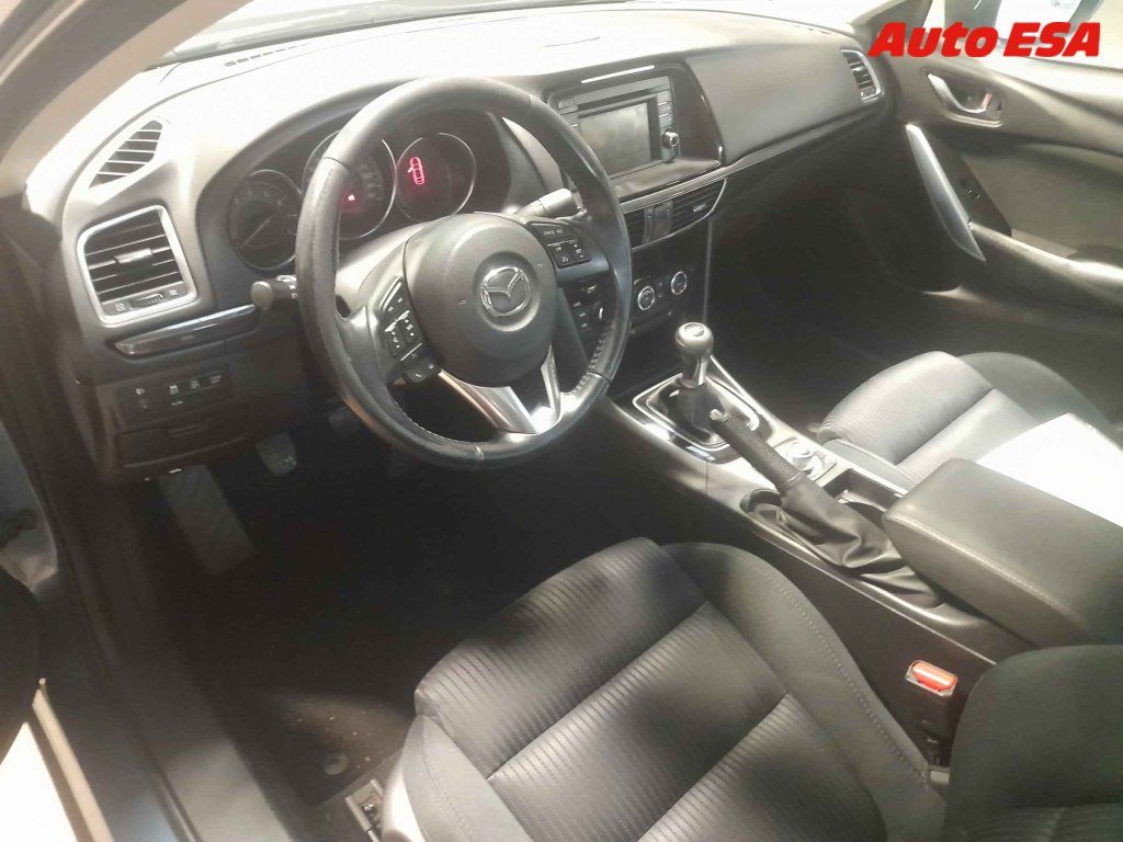 Mazda 6, 2.0i,1.maj,navi,autoAC - fotka 3