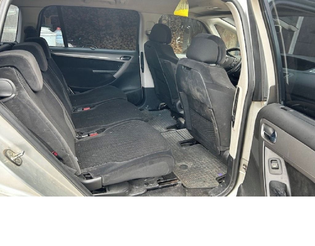 Citroën C4 Picasso - fotka 4