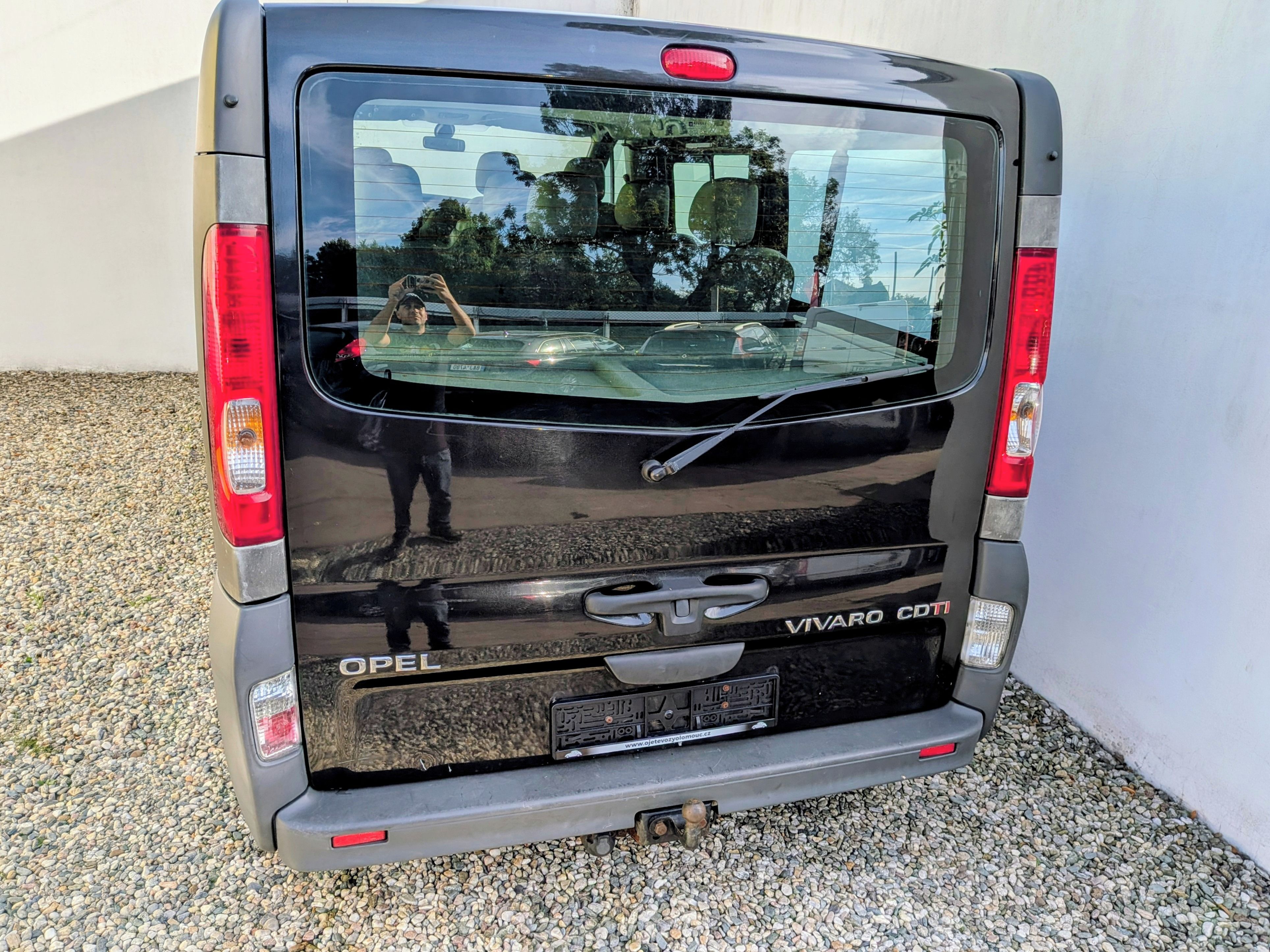Opel Vivaro, 2.0 CDTi LONG. Tažné. 9.Míst - fotka 4