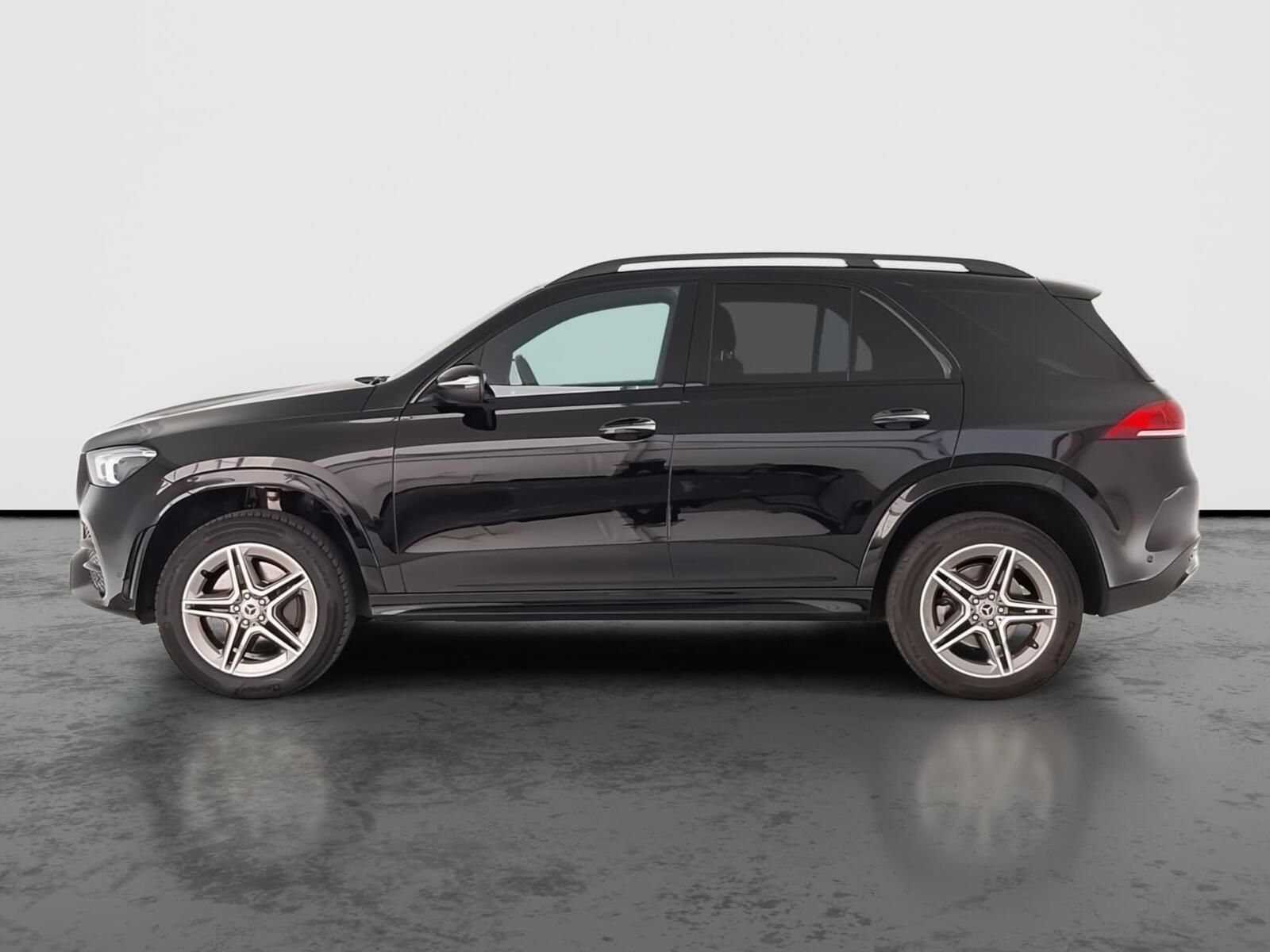 Mercedes-Benz GLE, 350 d, AMG line - fotka 3
