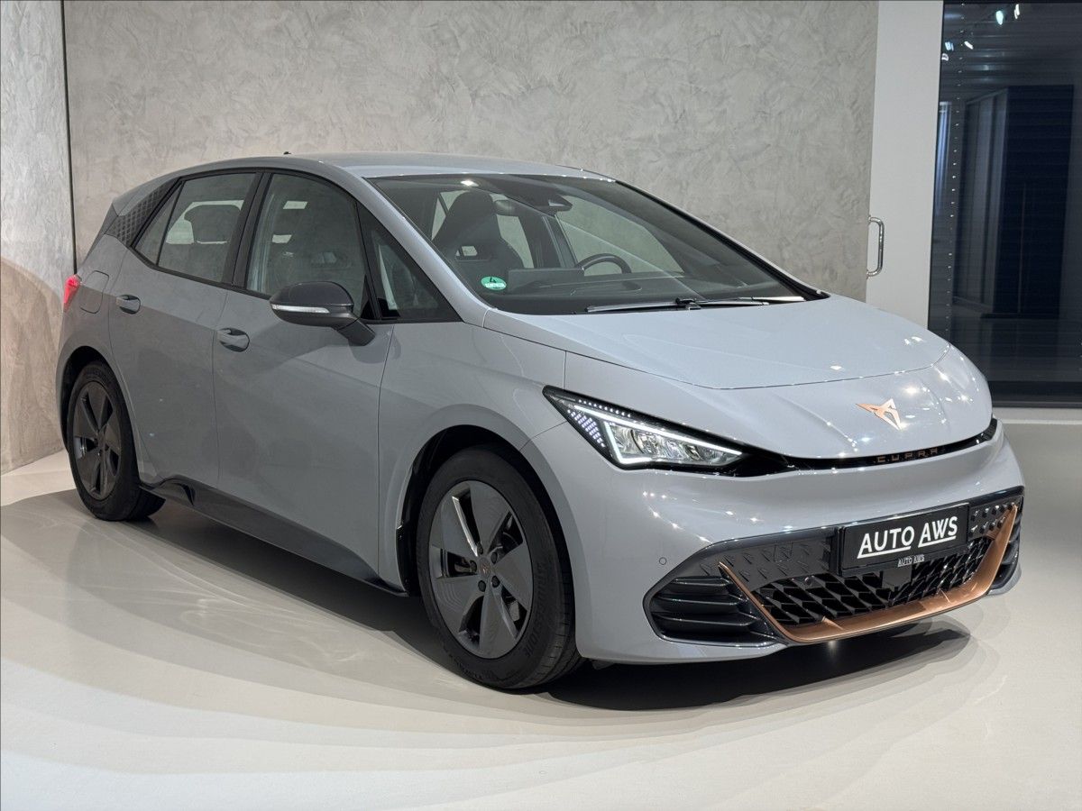 Cupra Born, 150kW LED SoH 96,4% PDC - fotka 4