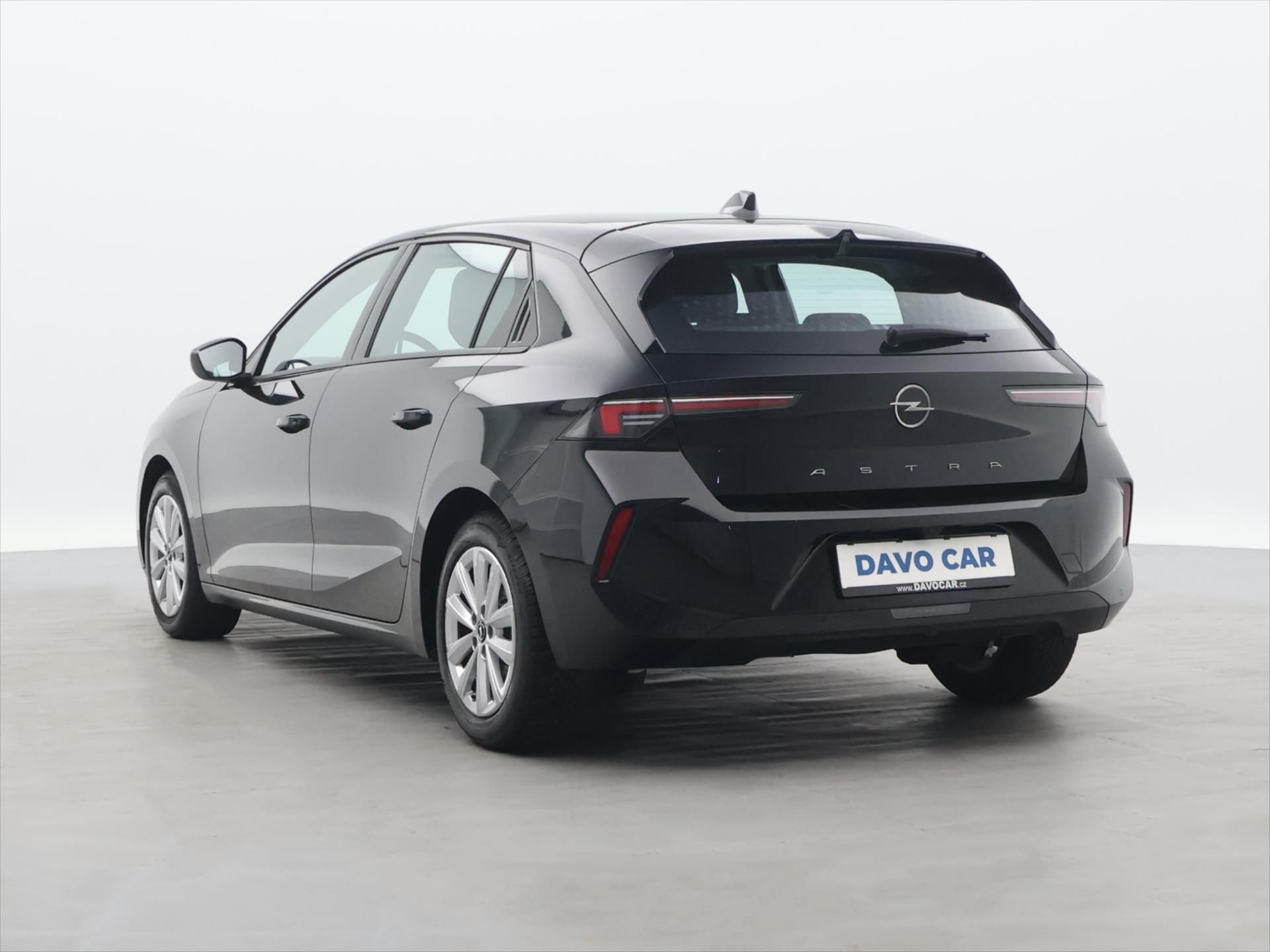 Opel Astra, 1,2 Turbo 86kW CZ - fotka 5