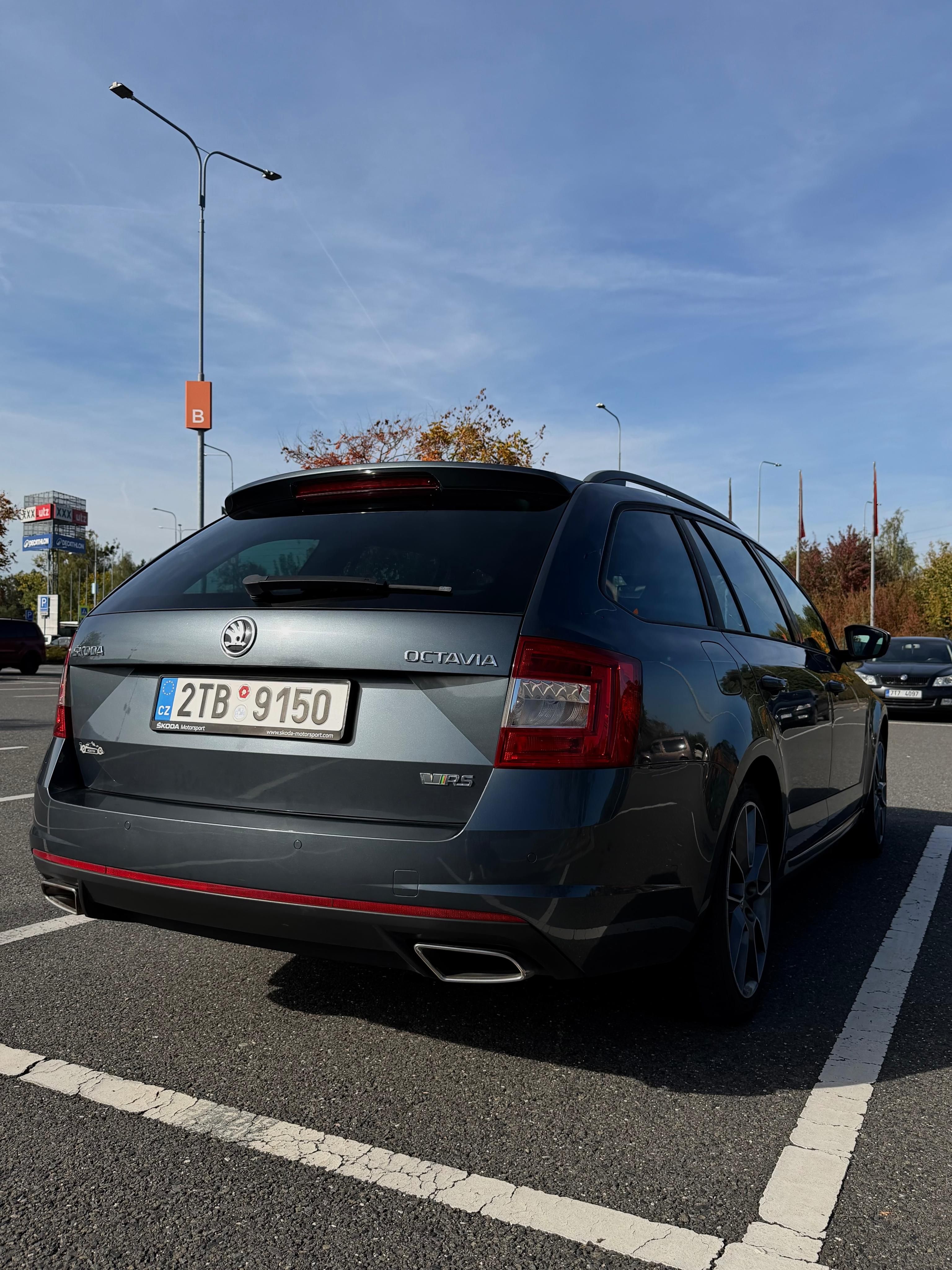 Škoda Octavia, Škoda Ocativa, 2.0 TDI RS - fotka 5