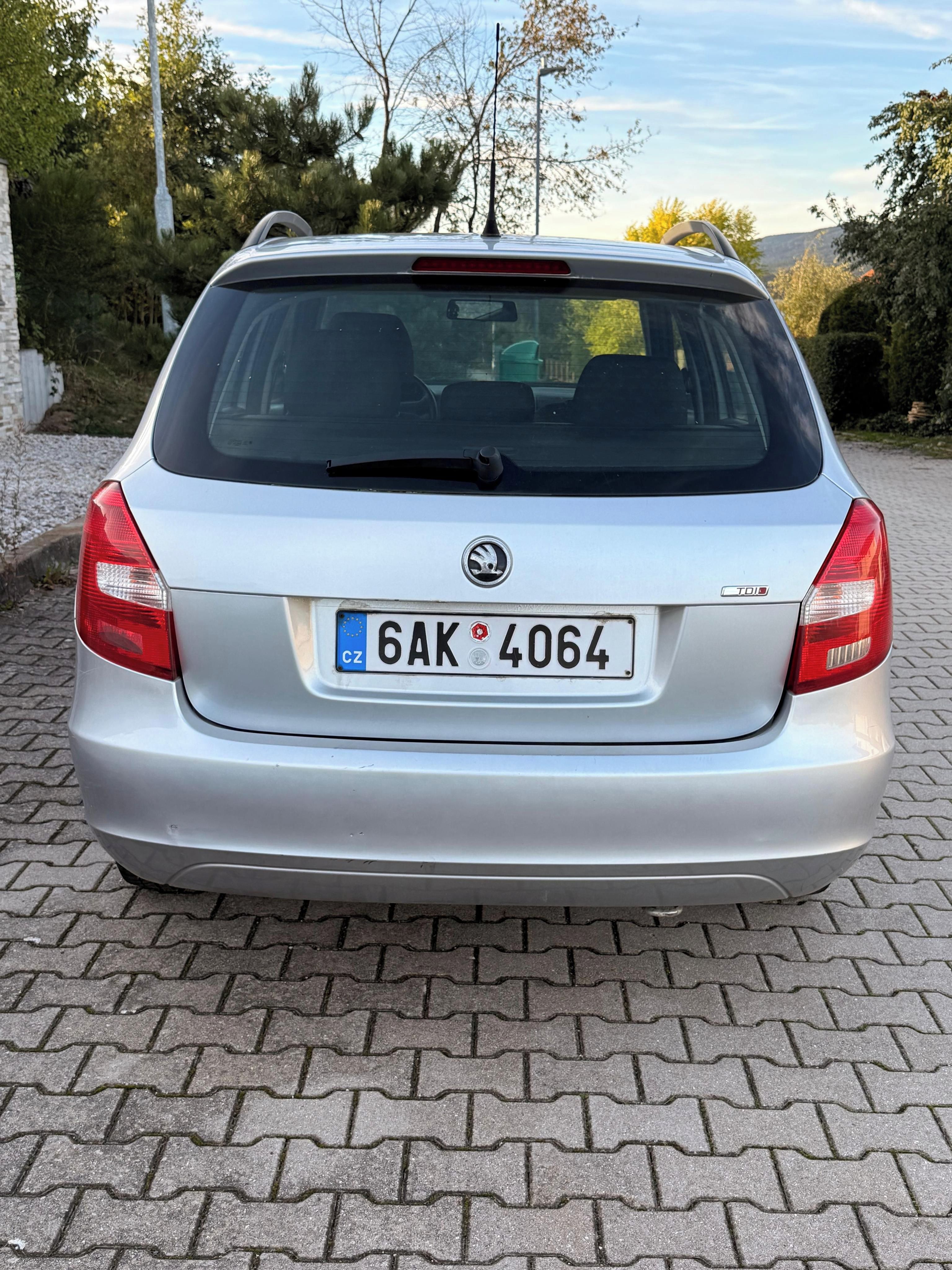 Škoda Fabia, 1.9 TDI 77KW, STK, ALU - fotka 5