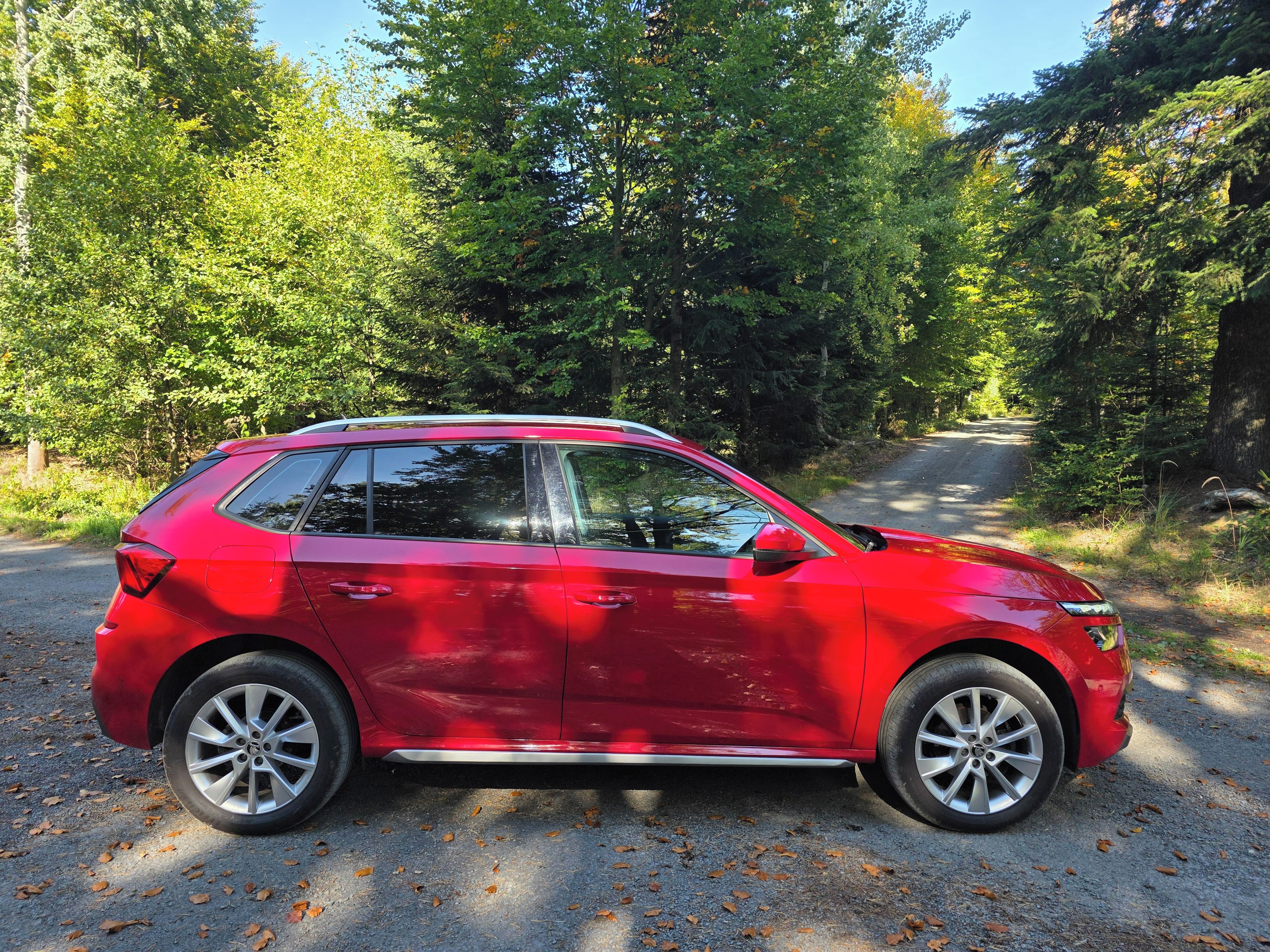 Škoda Kamiq, 1,0 TSi 85kW SPORT TOP VÝBAVA - fotka 6