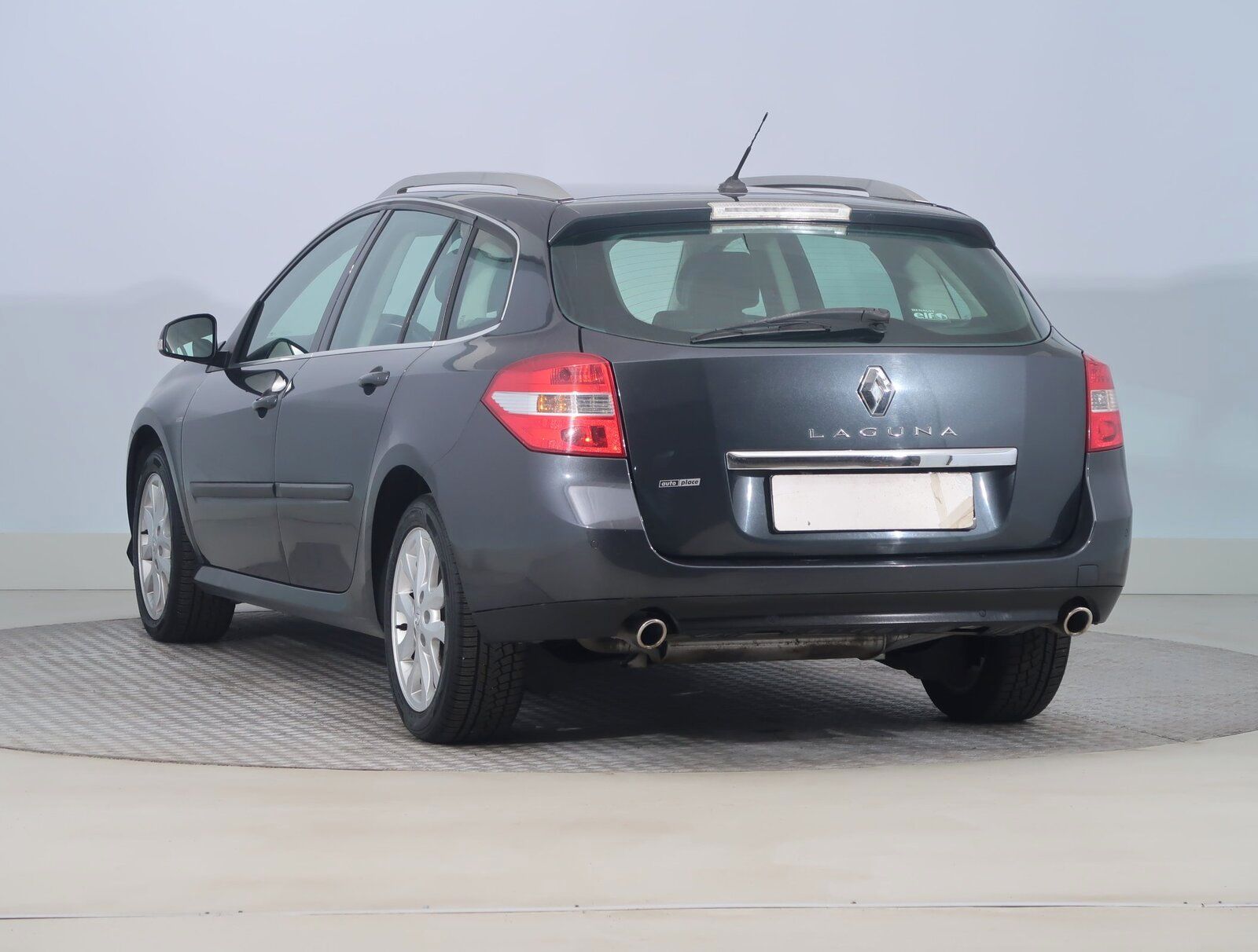Renault Laguna, 2.0 dCi, Kožené sedačky - fotka 4