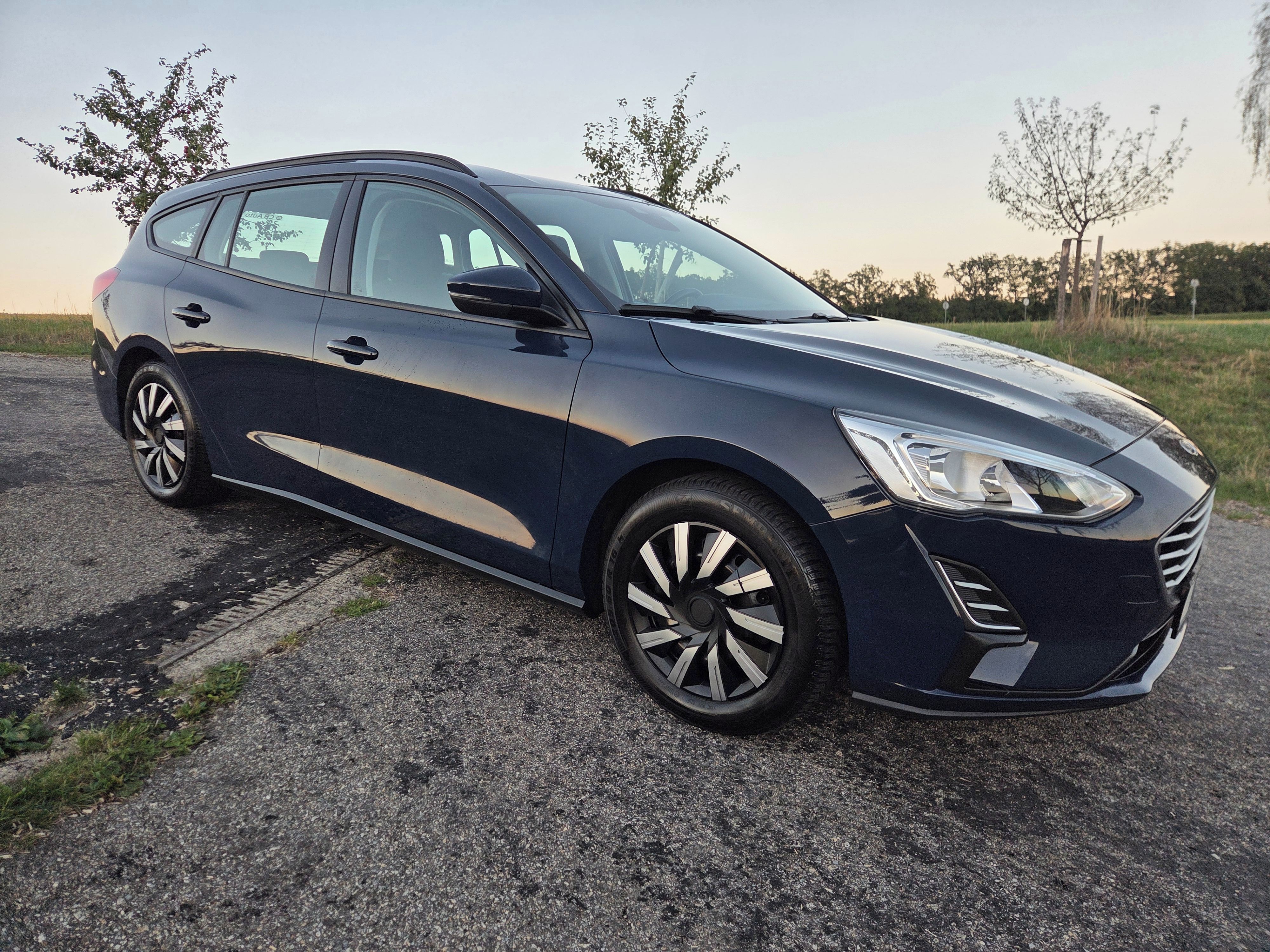 Ford Focus, 1.0 - fotka 5