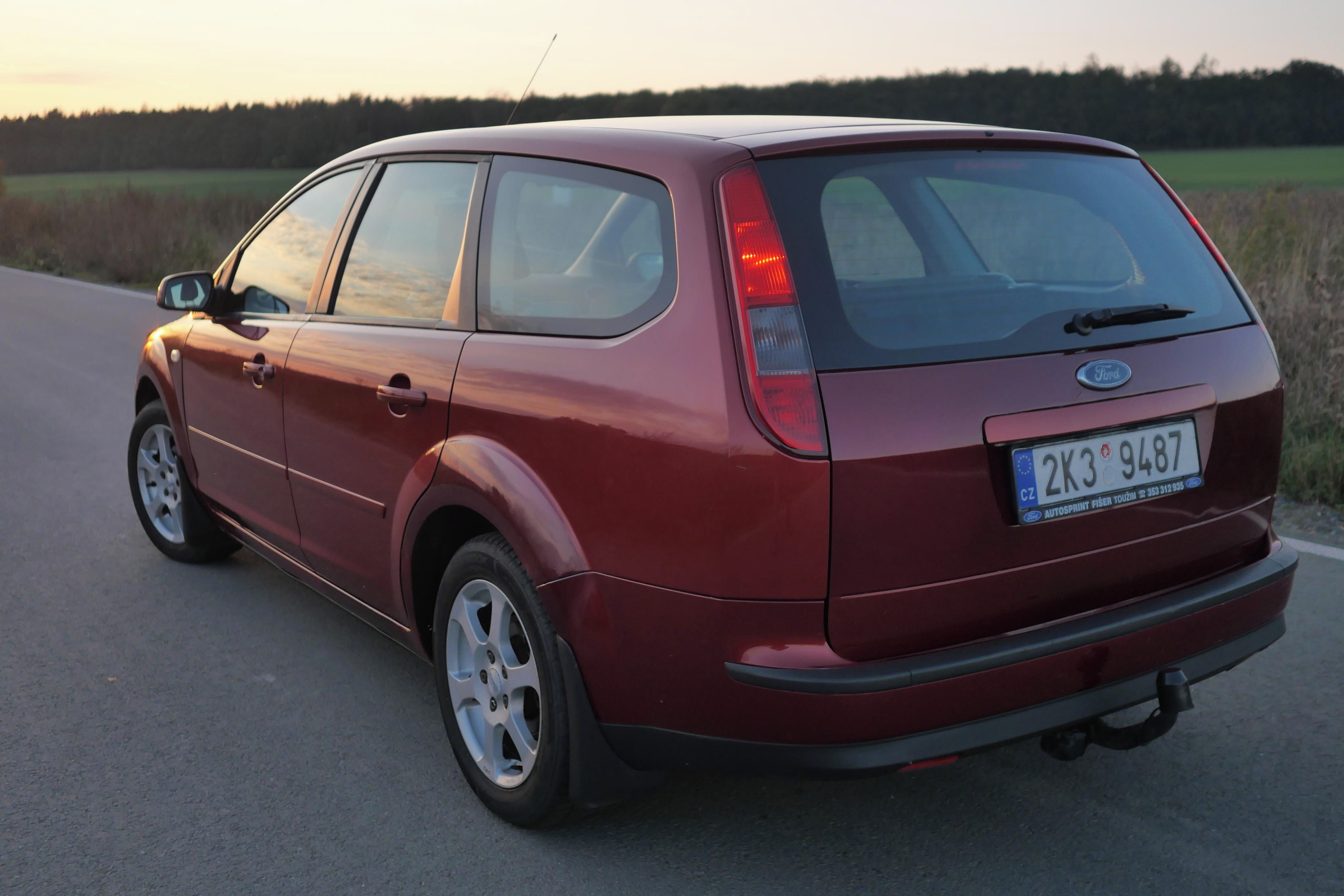 Ford Focus, 1,6 74kW Combi, rozvody, tažné - fotka 6