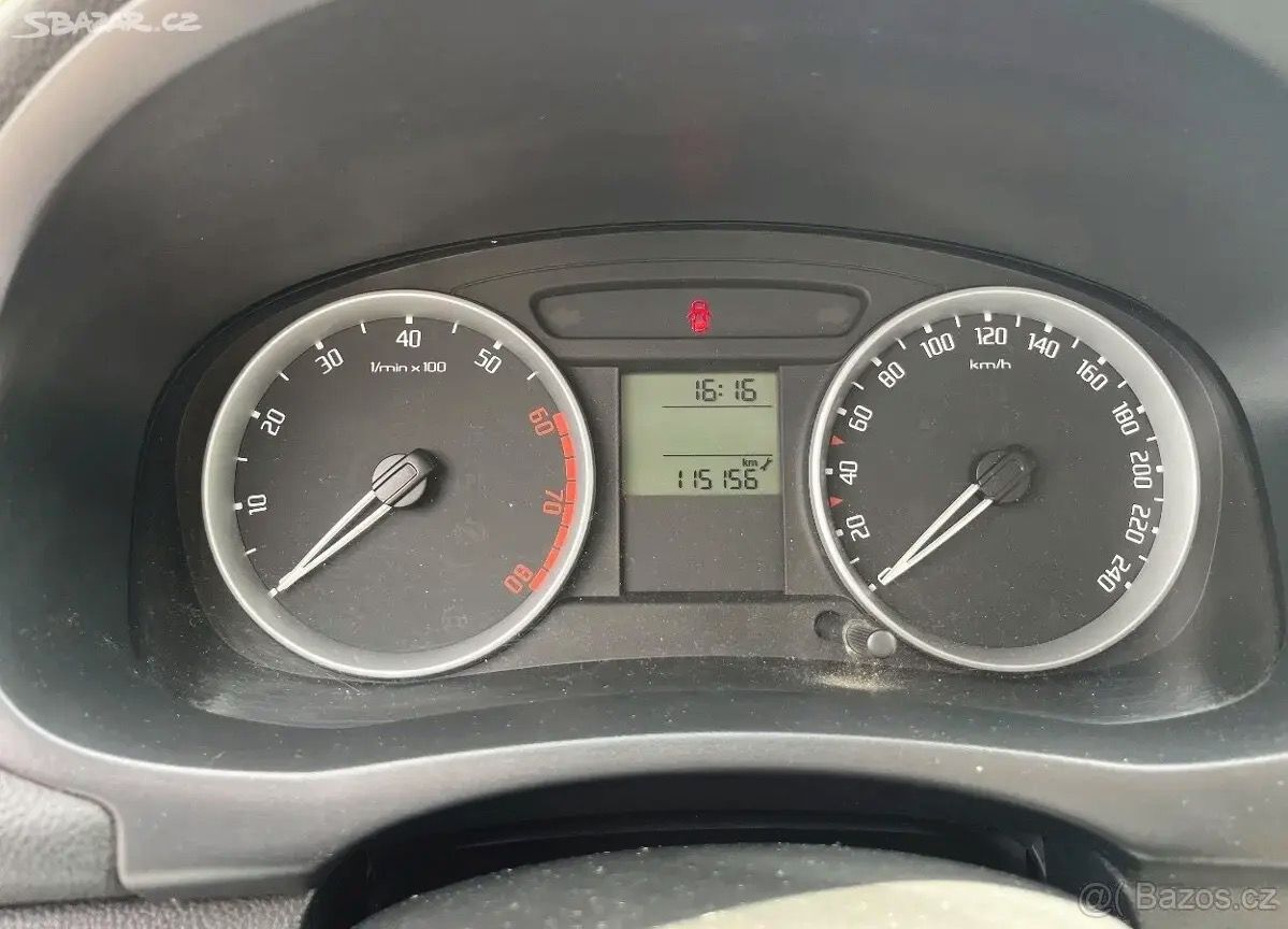 Škoda Fabia, NOVA STK,115 tis,klima,servisk - fotka 6